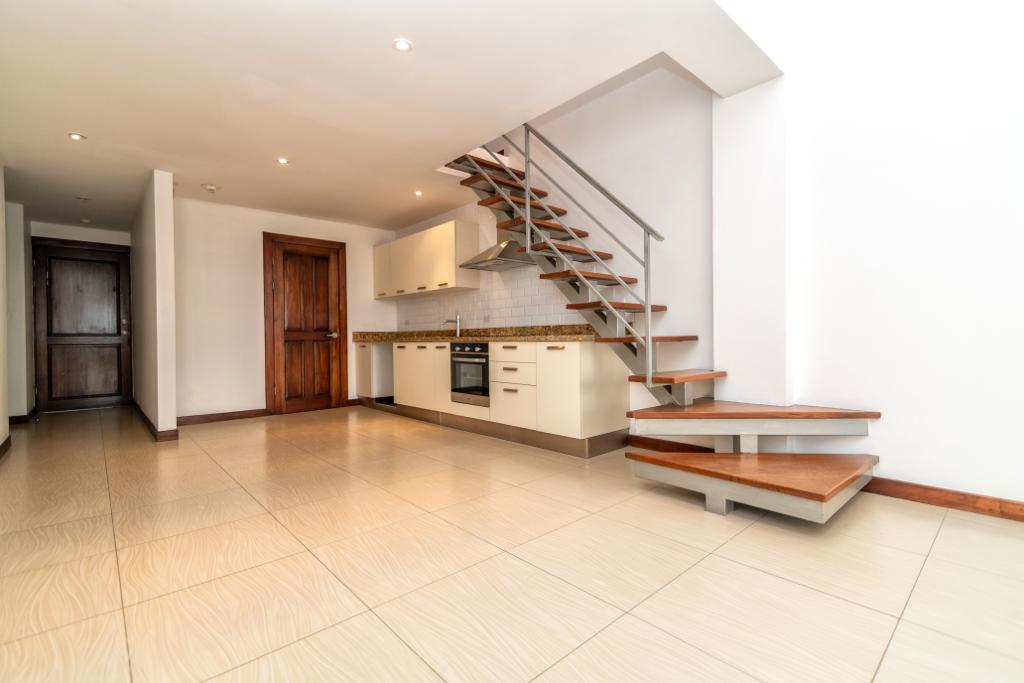 3 bed Apartment For Rent in Santa Ana, San Jose - thumb 2