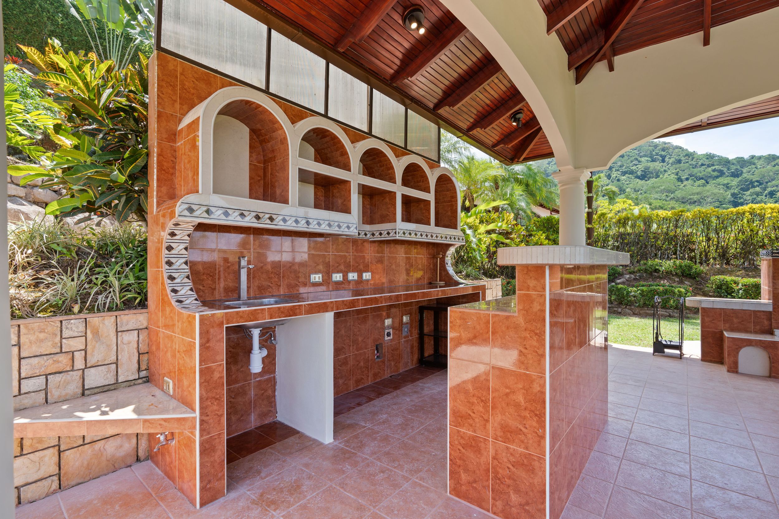 7 bed Single Family Homes For Sale in Ojochal, Puntarenas - thumb 24