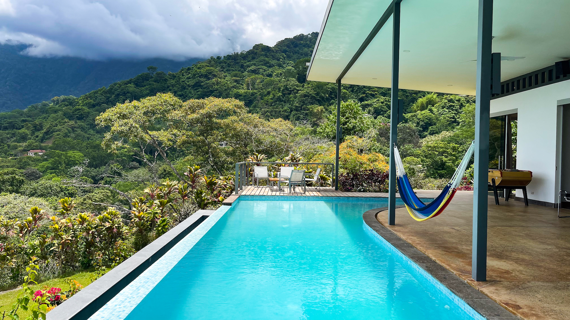 9 bed Single Family Homes For Sale in Ojochal, Puntarenas - thumb 10