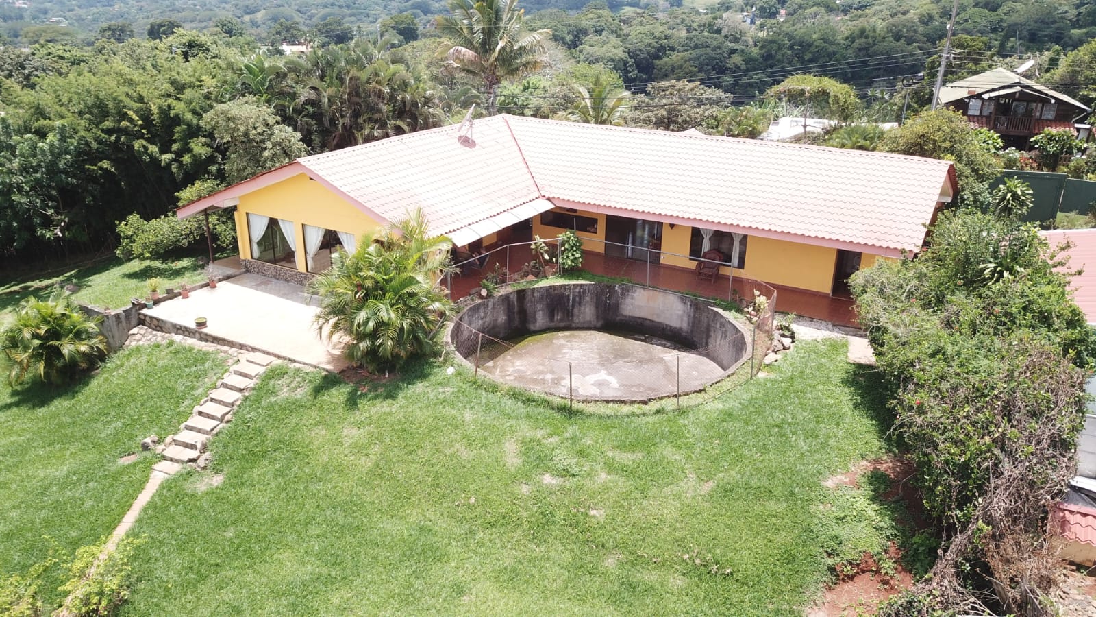 3 bed Single Family Homes For Sale in Atenas, Alajuela - thumb 1