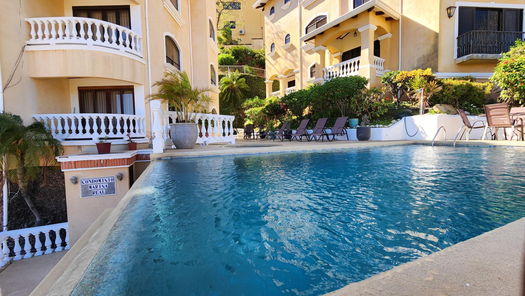 1 bed Condo For Sale in Playa Flamingo, Guanacaste - thumb 8