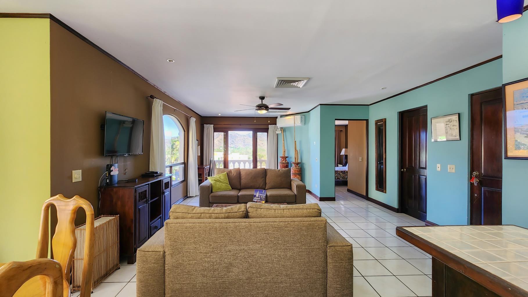 1 bed Condo For Sale in Playa Flamingo, Guanacaste - thumb 15