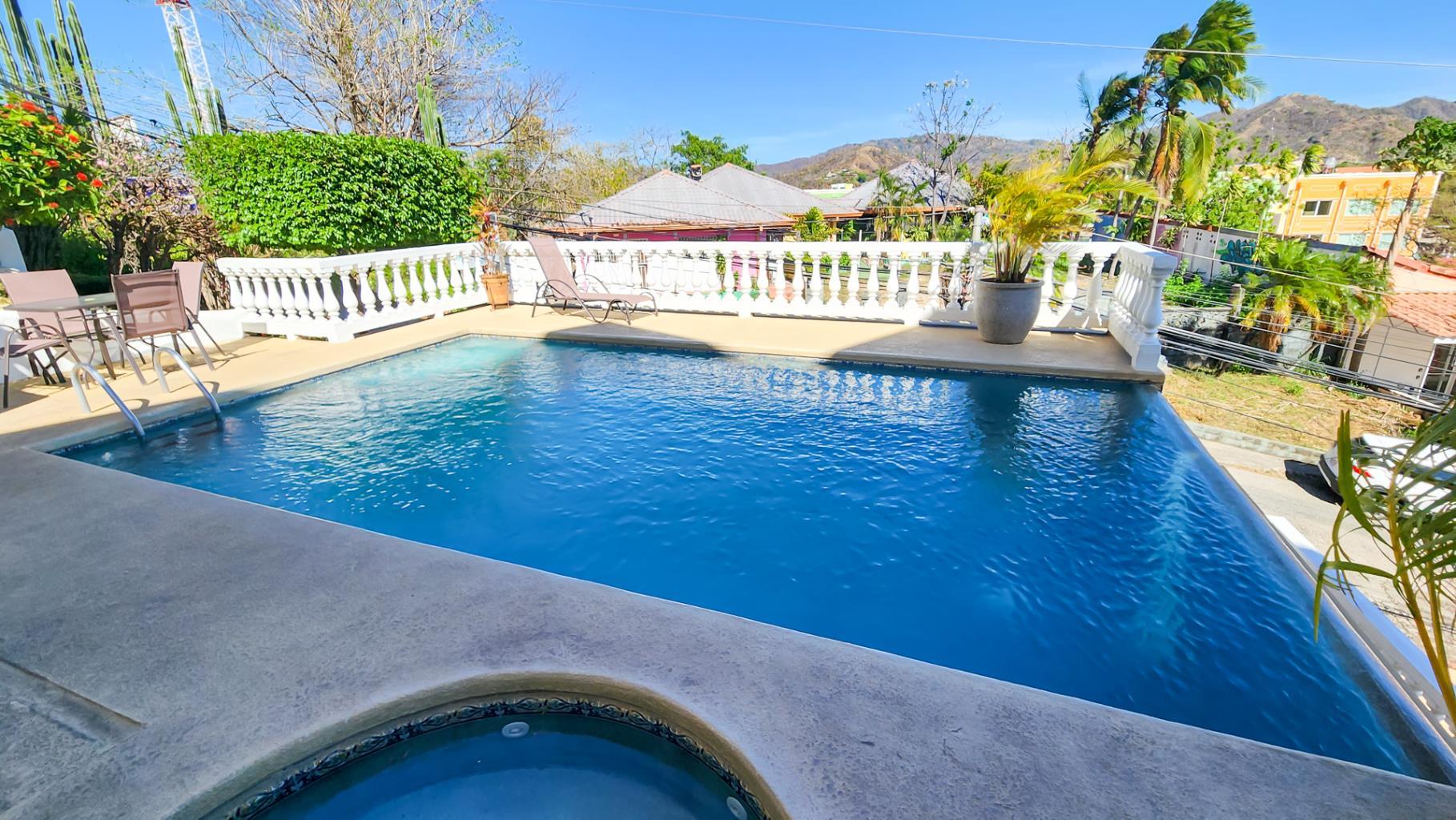 1 bed Condo For Sale in Playa Flamingo, Guanacaste - thumb 5