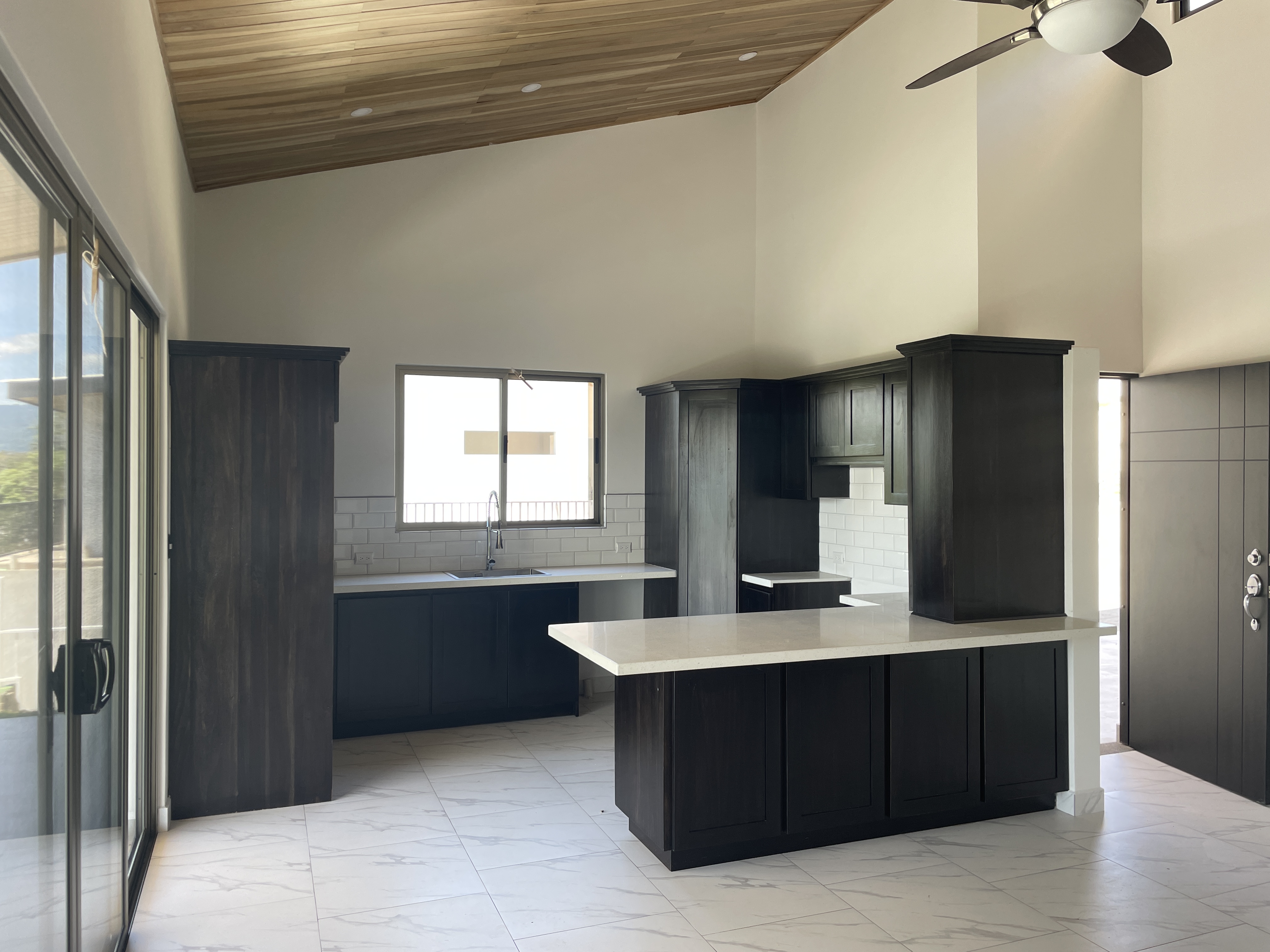 2 bed Single Family Homes For Sale in Atenas, Alajuela - thumb 3