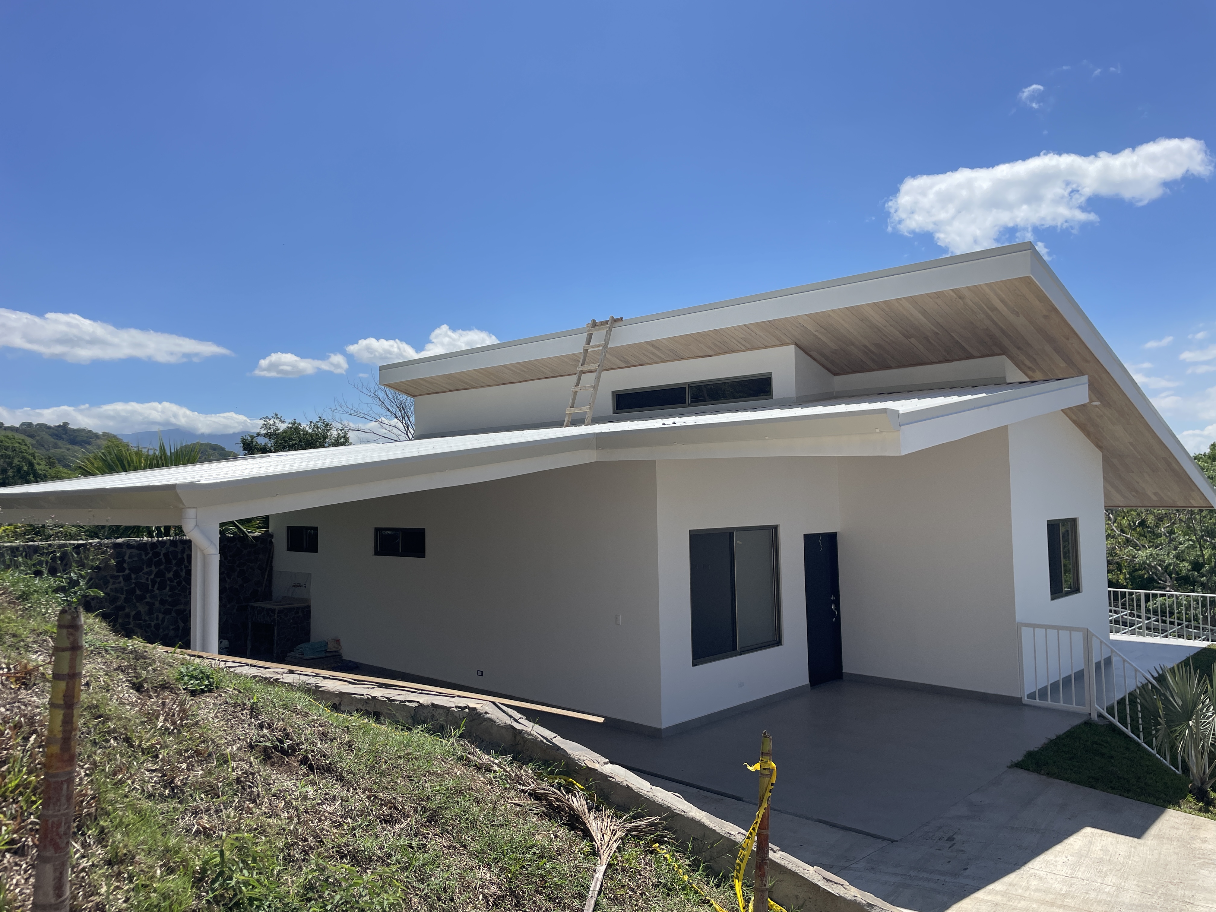 2 bed Single Family Homes For Sale in Atenas, Alajuela - thumb 1