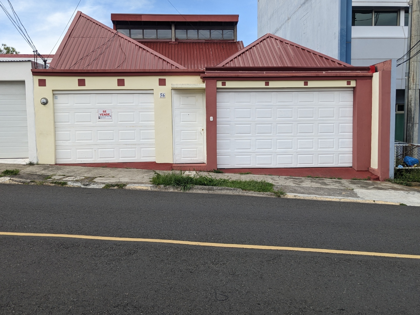 4 bed Single Family Homes For Sale in San Pedro, San Jose - thumb 1