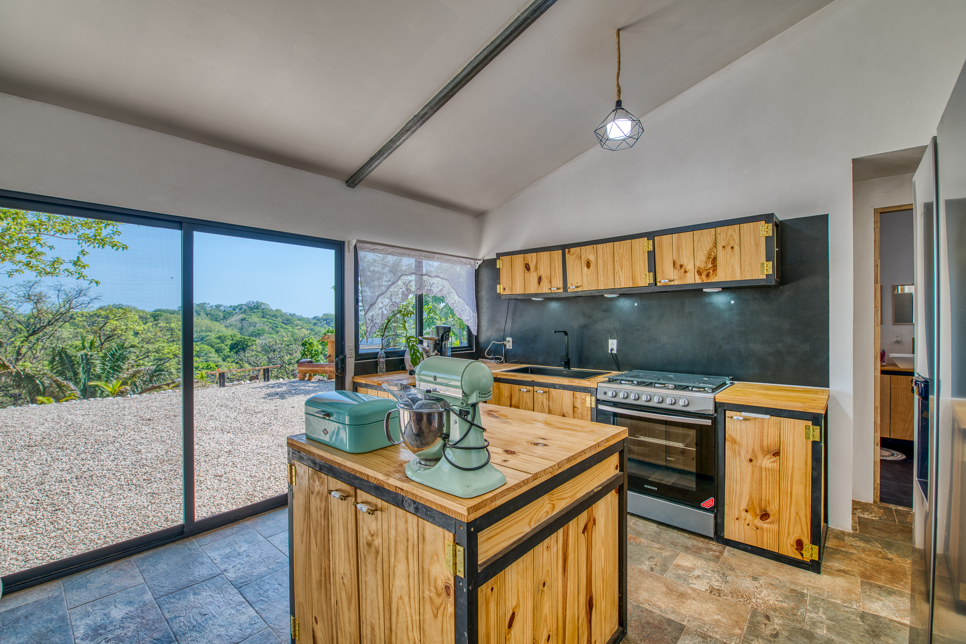 6 bed Single Family Homes For Sale in Samara, Guanacaste - thumb 4