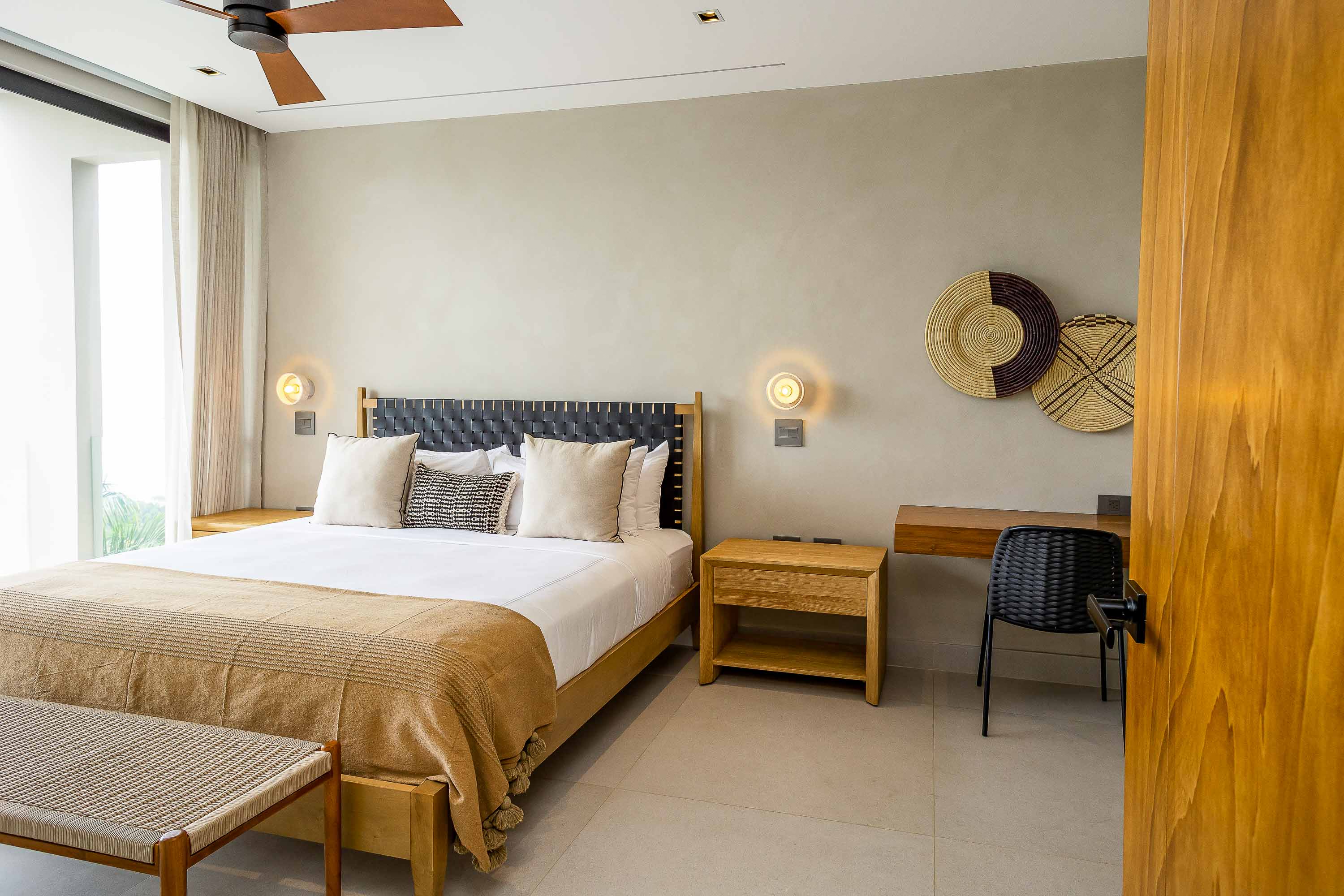 6 bed Single Family Homes For Sale in Manuel Antonio, Puntarenas - thumb 23