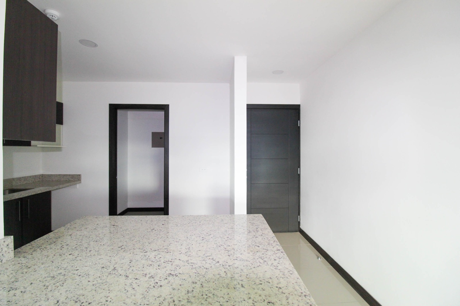 2 bed Condo For Rent in Granadilla, San Jose - thumb 14