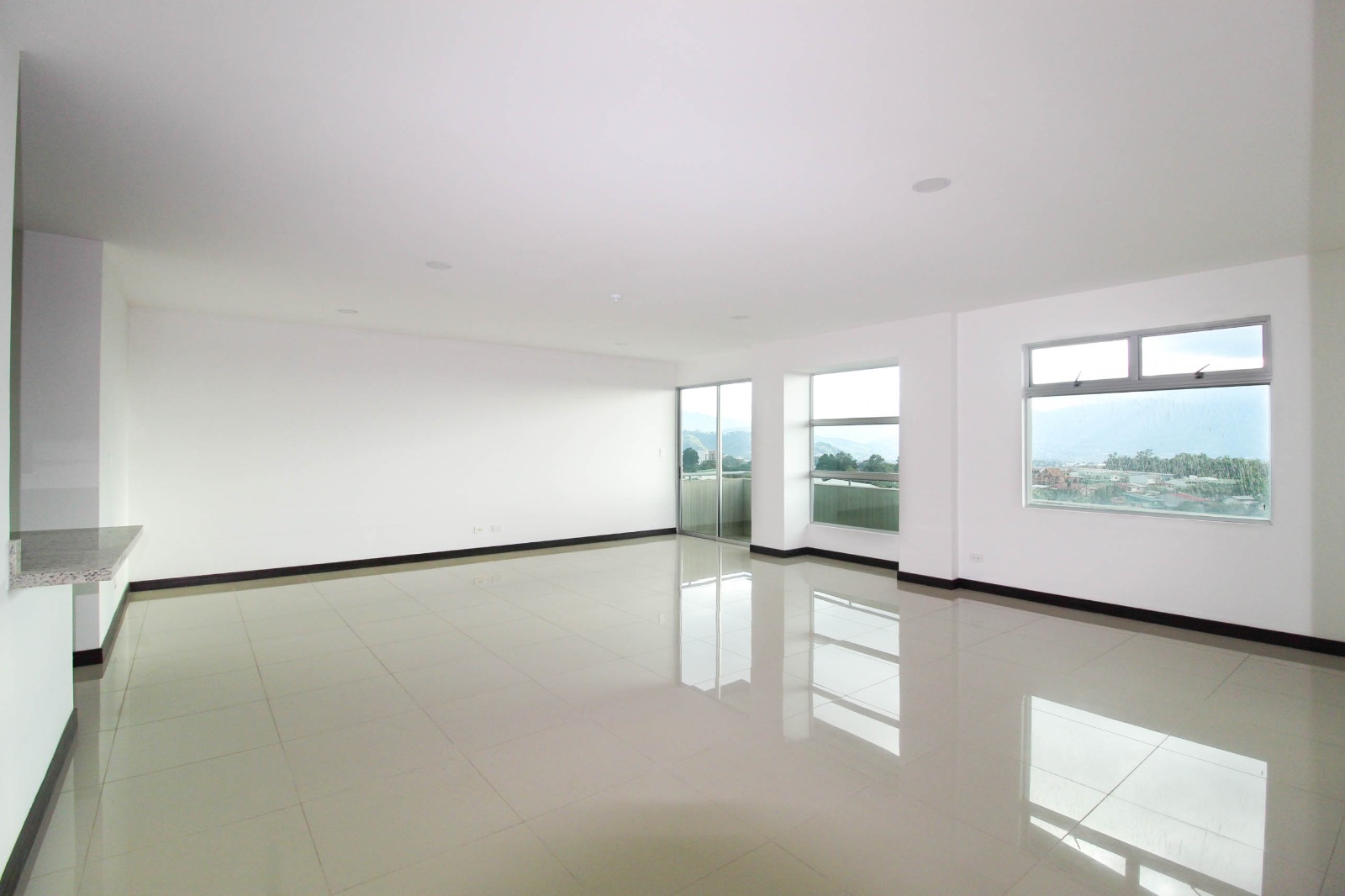 2 bed Condo For Sale in Granadilla, San Jose - thumb 12
