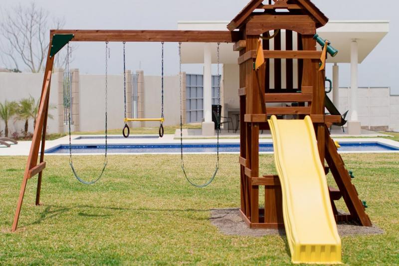 2 bed Condo For Sale in Granadilla, San Jose - thumb 4