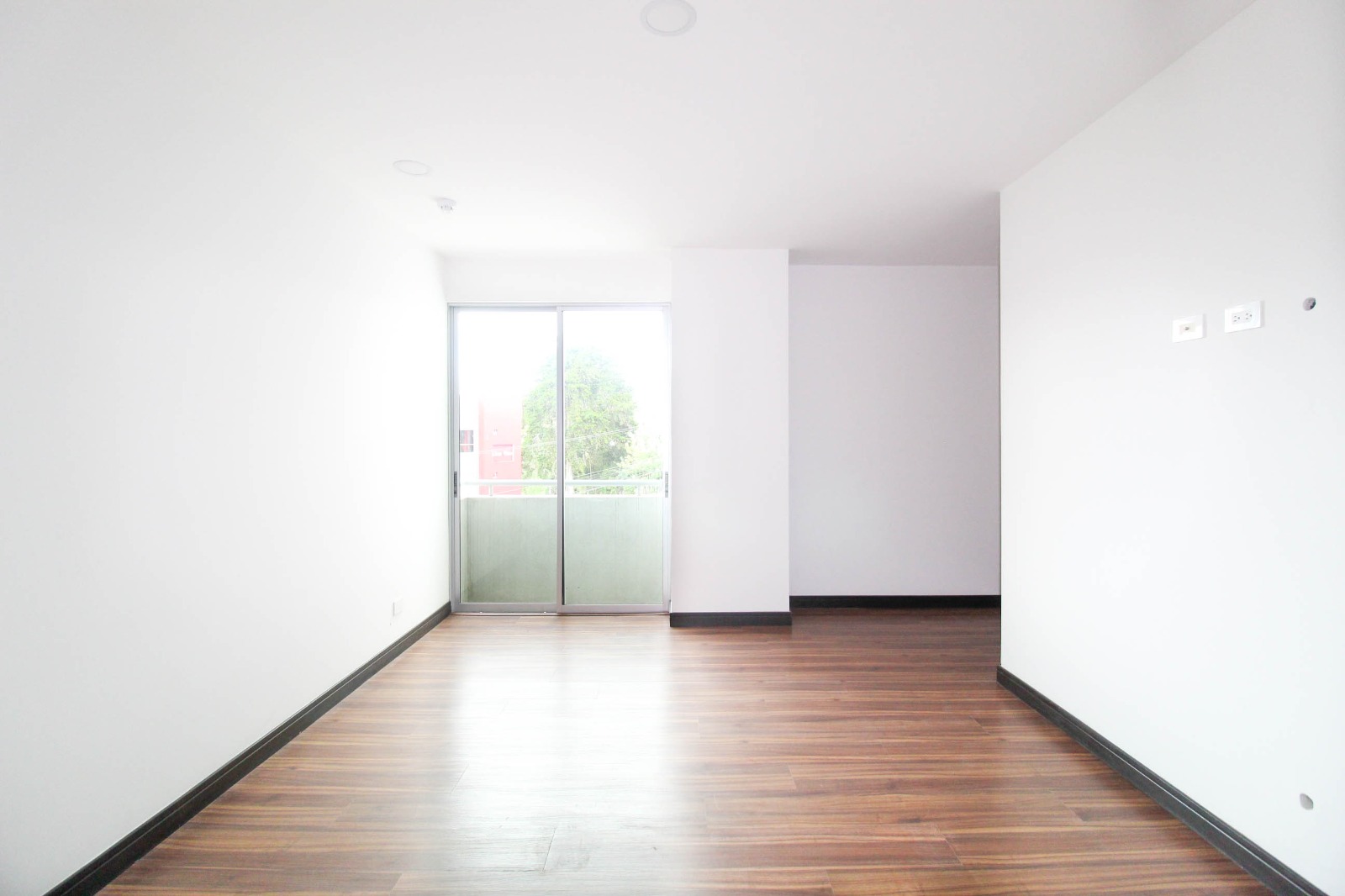 2 bed Condo For Rent in Granadilla, San Jose - thumb 9