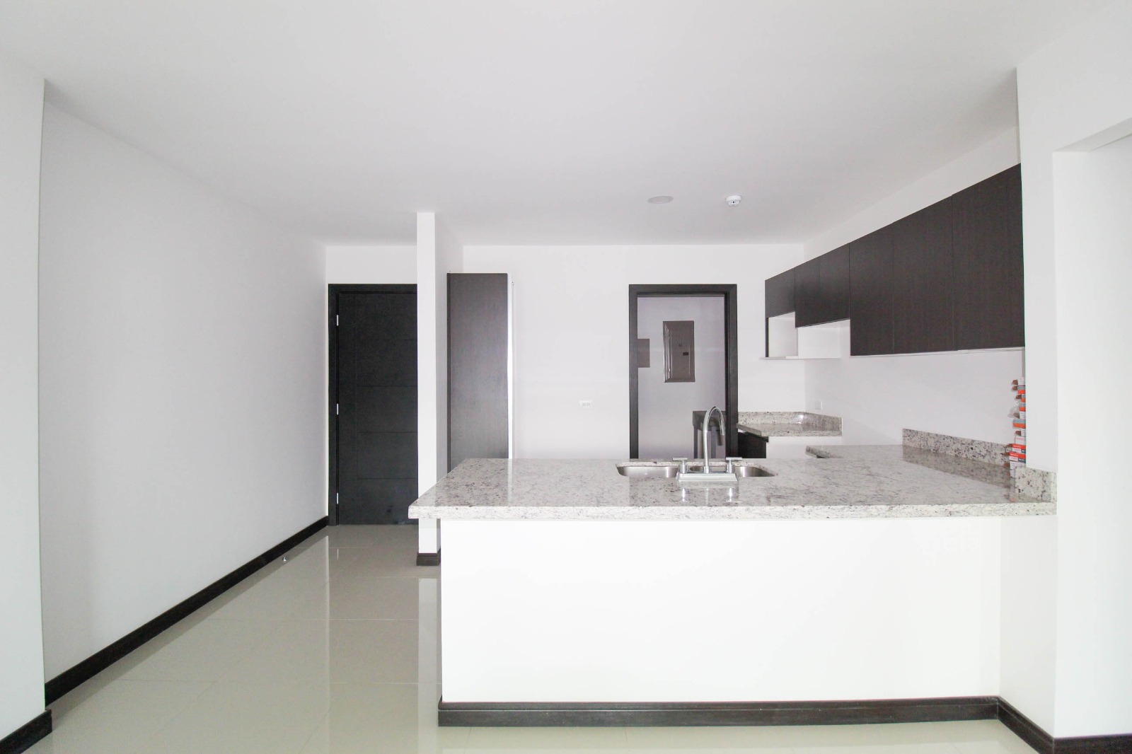 2 bed Condo For Rent in Granadilla, San Jose - thumb 7