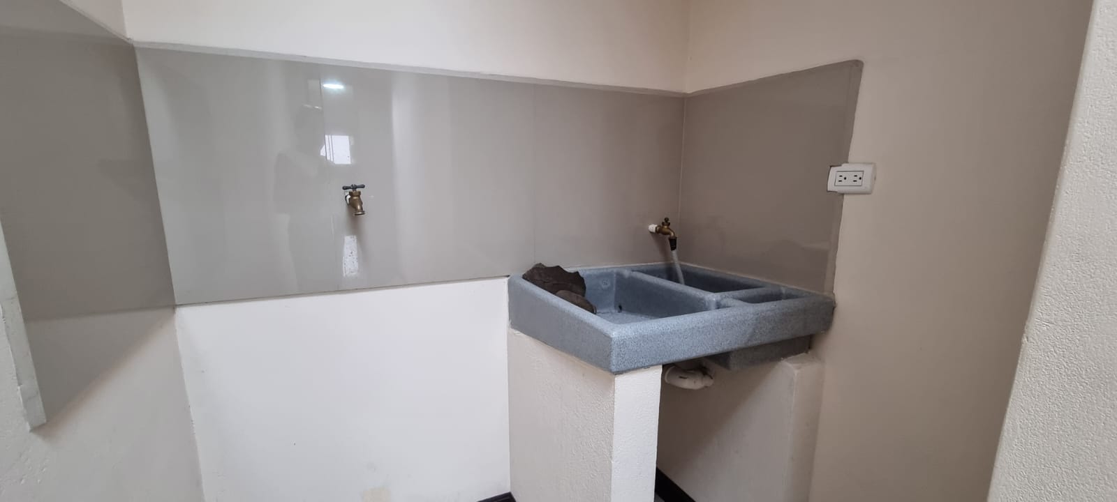 8 bed Commercial For Sale in Curridabat, San Jose - thumb 19