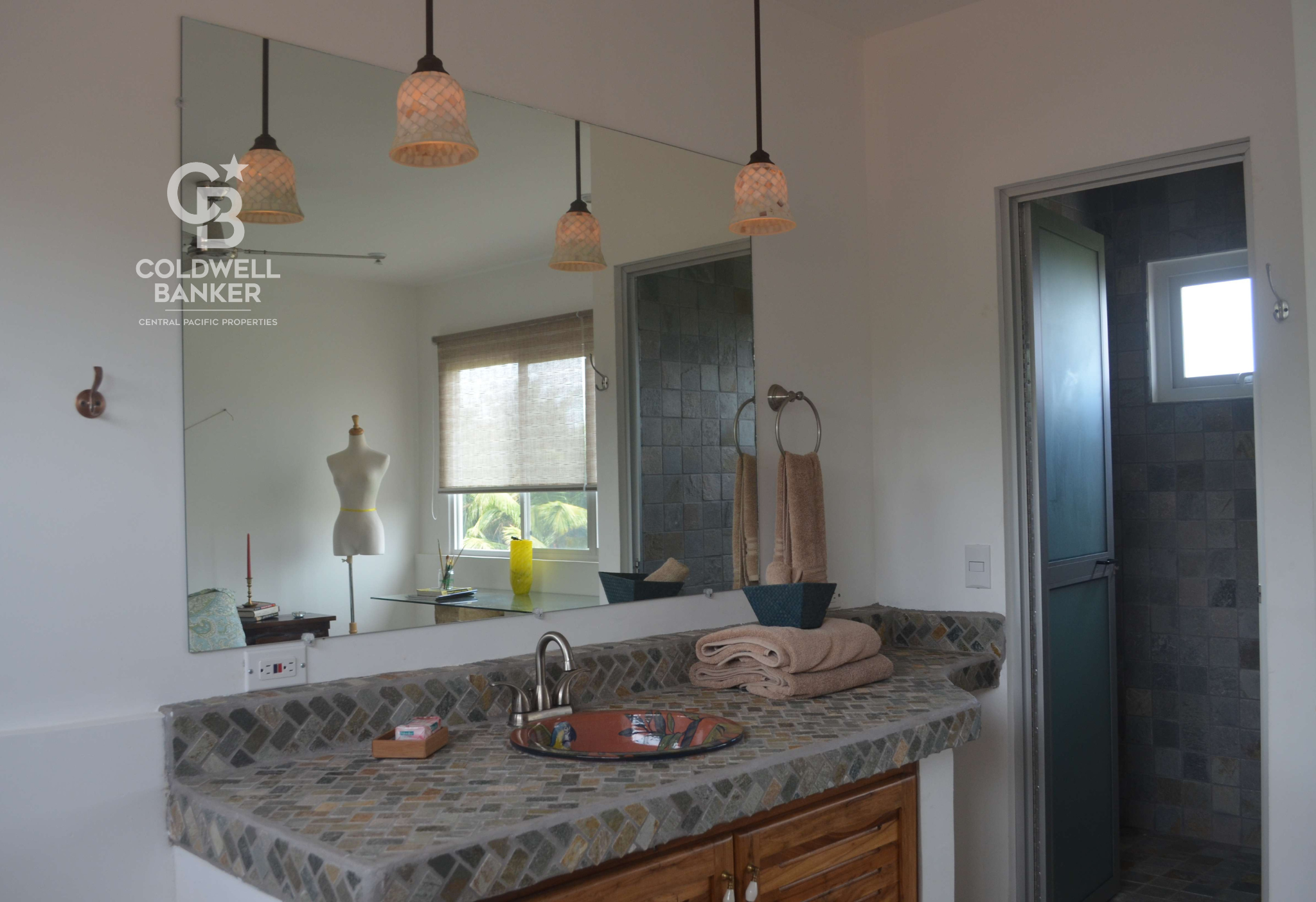 6 bed Single Family Homes For Sale in Jaco, Puntarenas - thumb 7