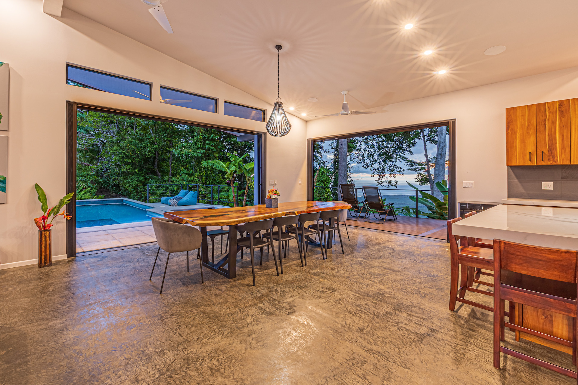 4 bed Single Family Homes For Sale in Savegre, Puntarenas - thumb 9