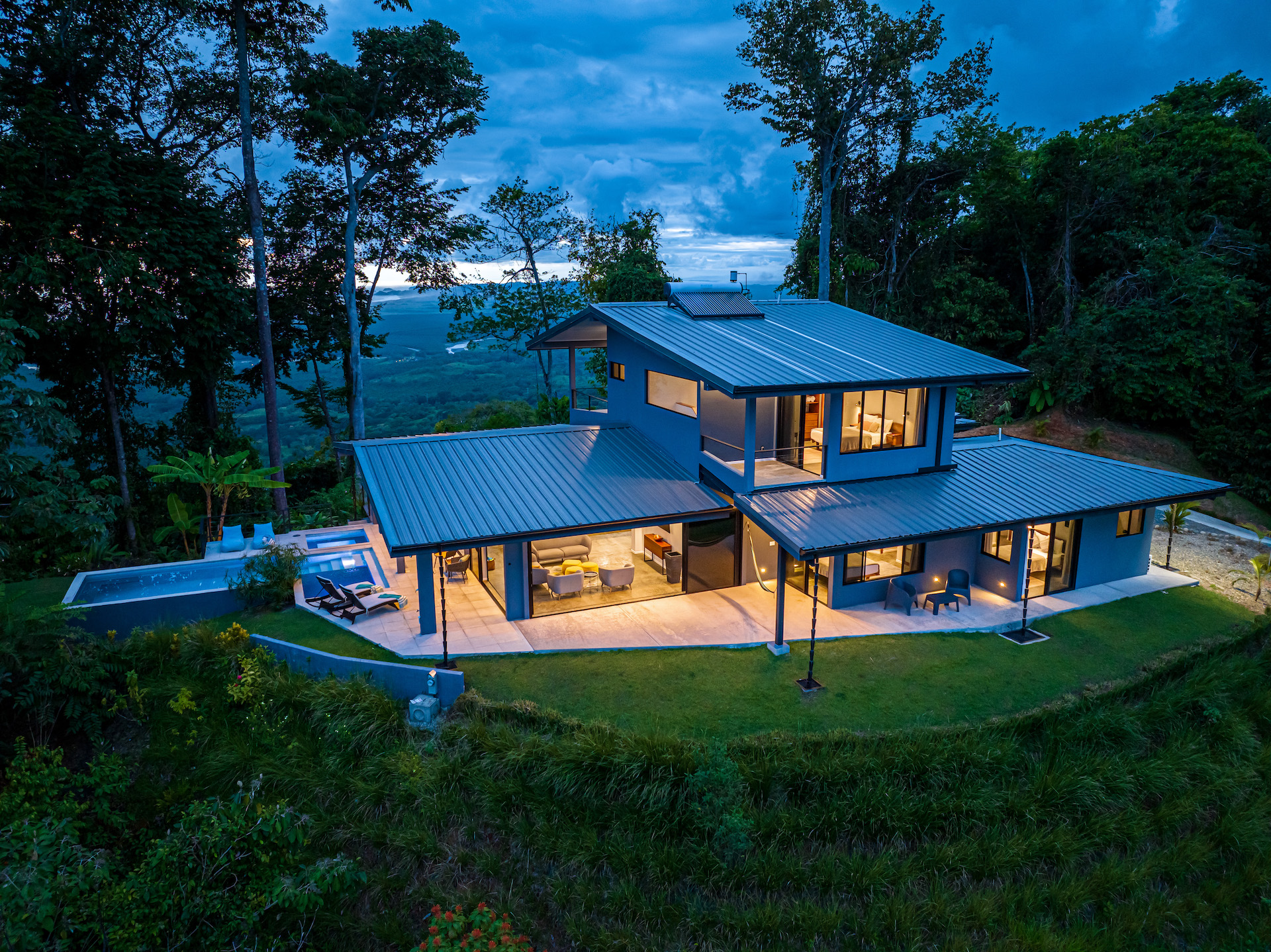 4 bed Single Family Homes For Sale in Savegre, Puntarenas - thumb 3