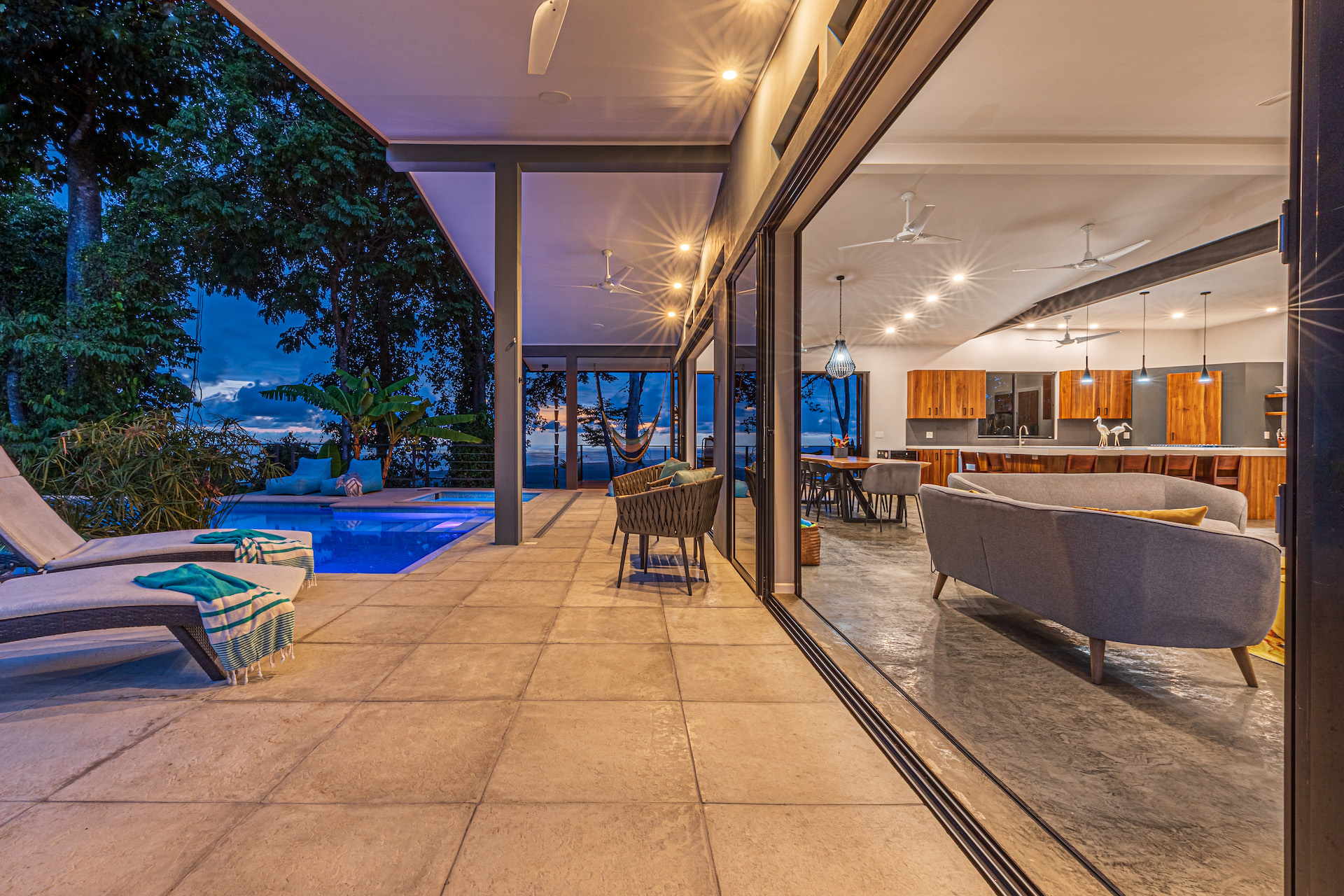 4 bed Single Family Homes For Sale in Savegre, Puntarenas - thumb 11