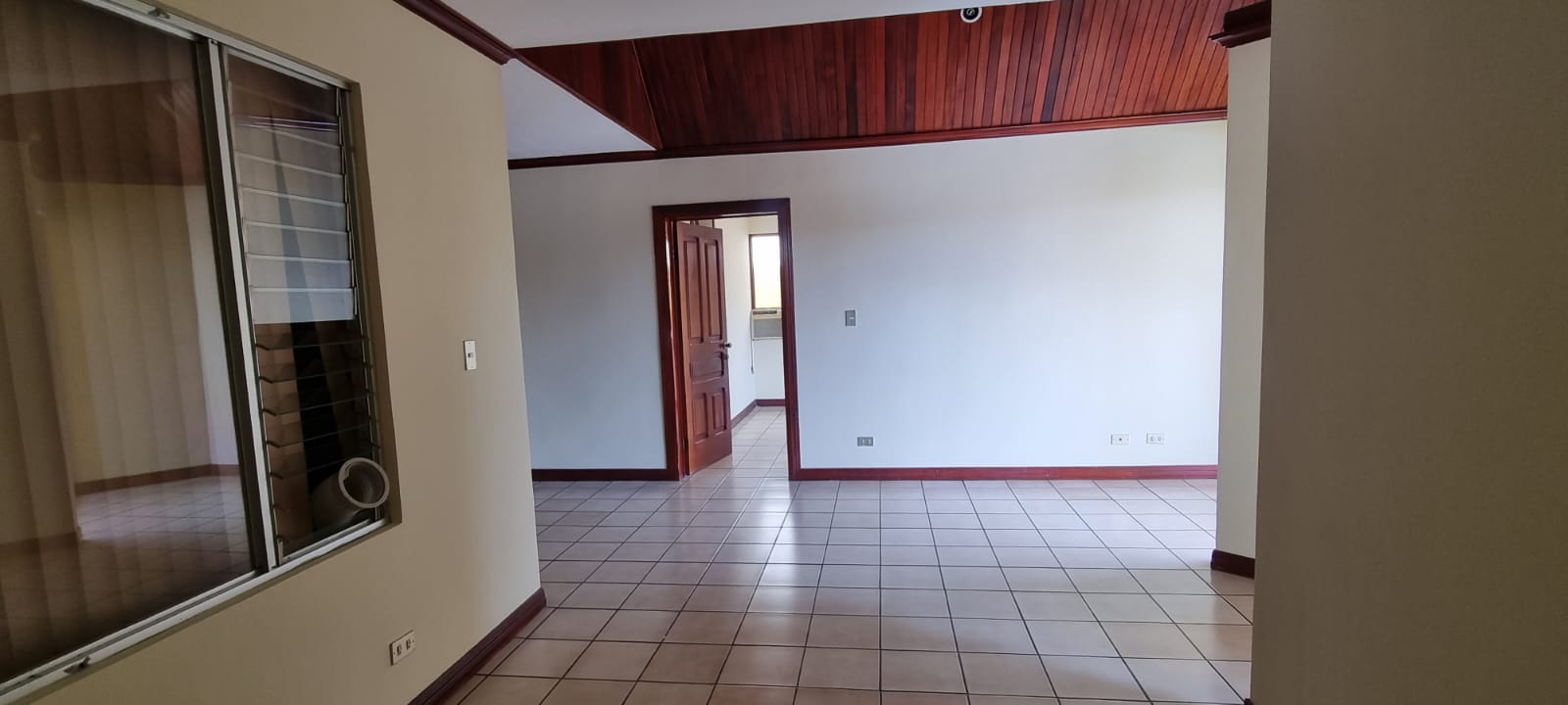 4 bed Single Family Homes For Sale in Ciudad Cariari, Heredia - thumb 19