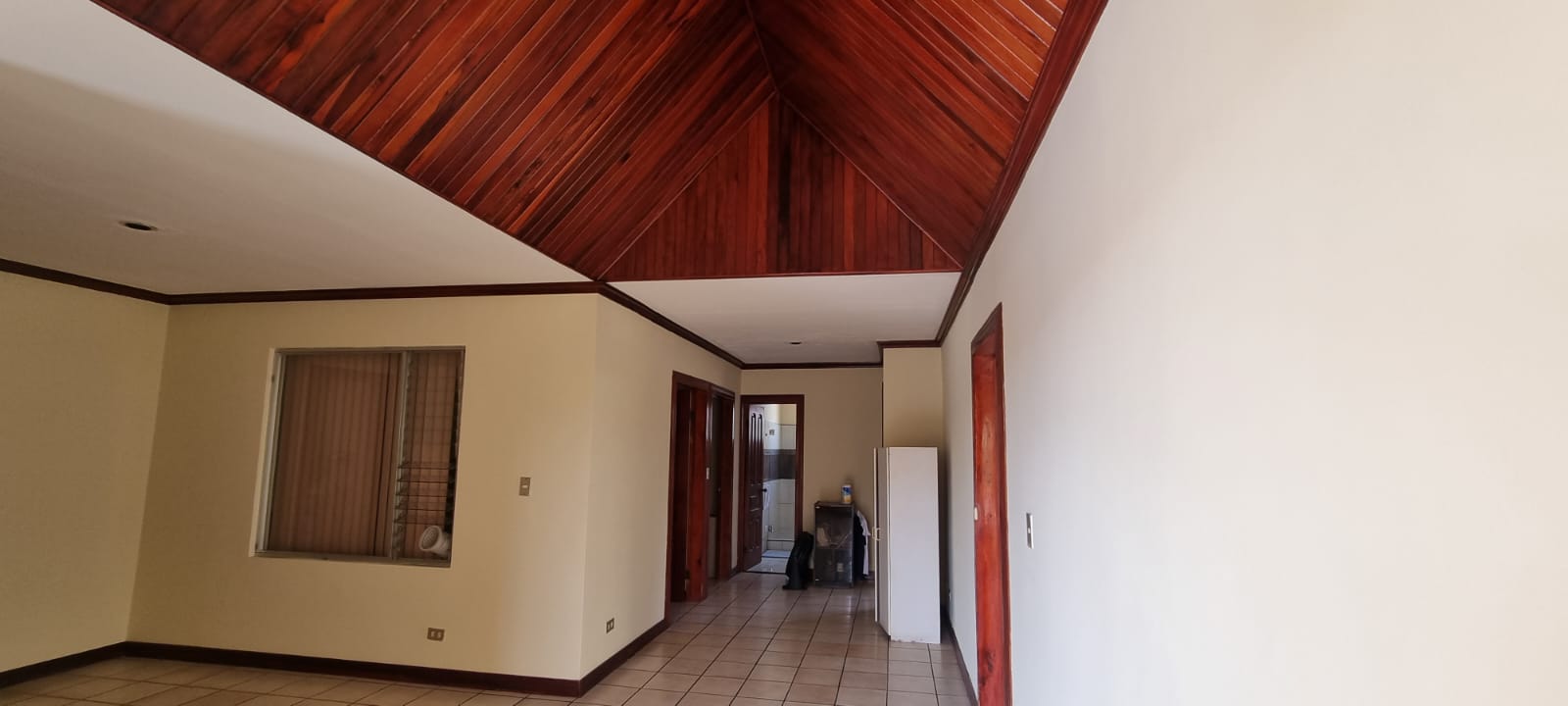4 bed Single Family Homes For Sale in Ciudad Cariari, Heredia - thumb 27
