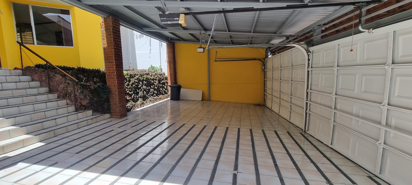 4 bed Single Family Homes For Sale in Ciudad Cariari, Heredia - thumb 5