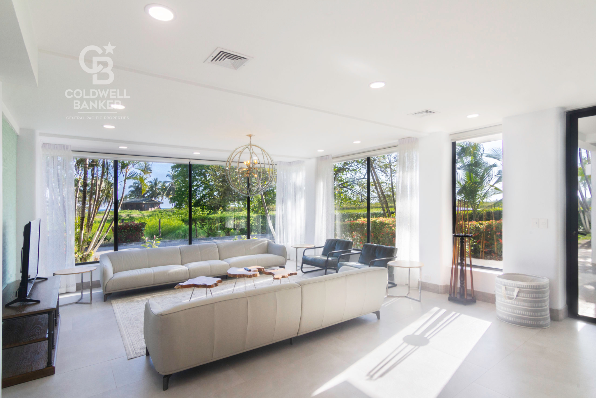 6 bed Single Family Homes For Sale in Jaco, Puntarenas - thumb 1