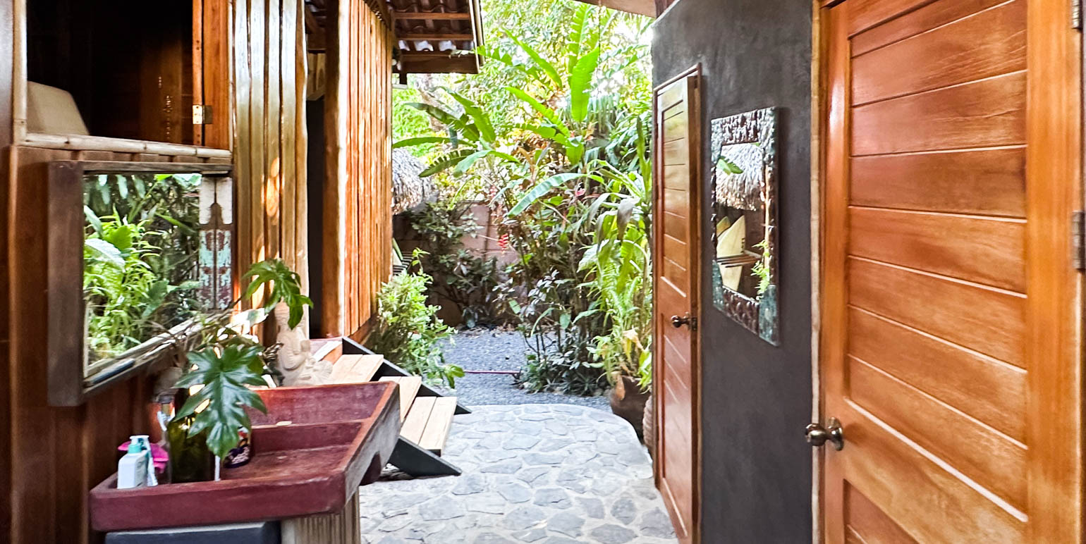 3 bed Single Family Homes For Sale in Playa Hermosa Santa Teresa, Puntarenas - thumb 1