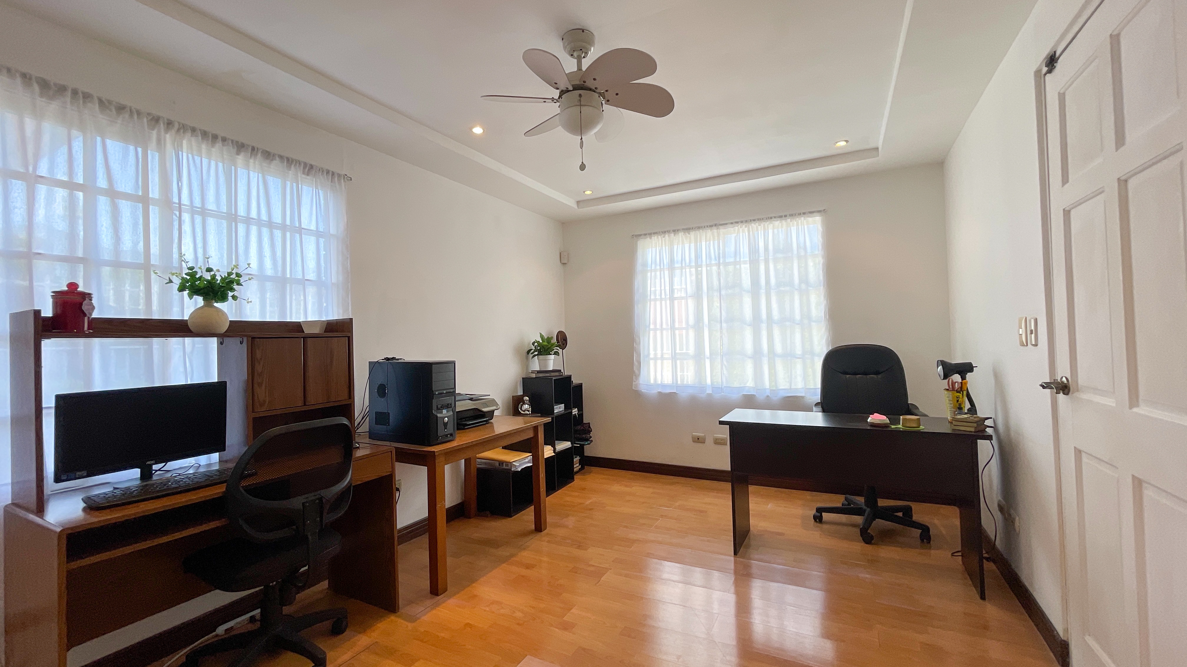 4 bed Single Family Homes For Sale in Escazu, San Jose - thumb 20