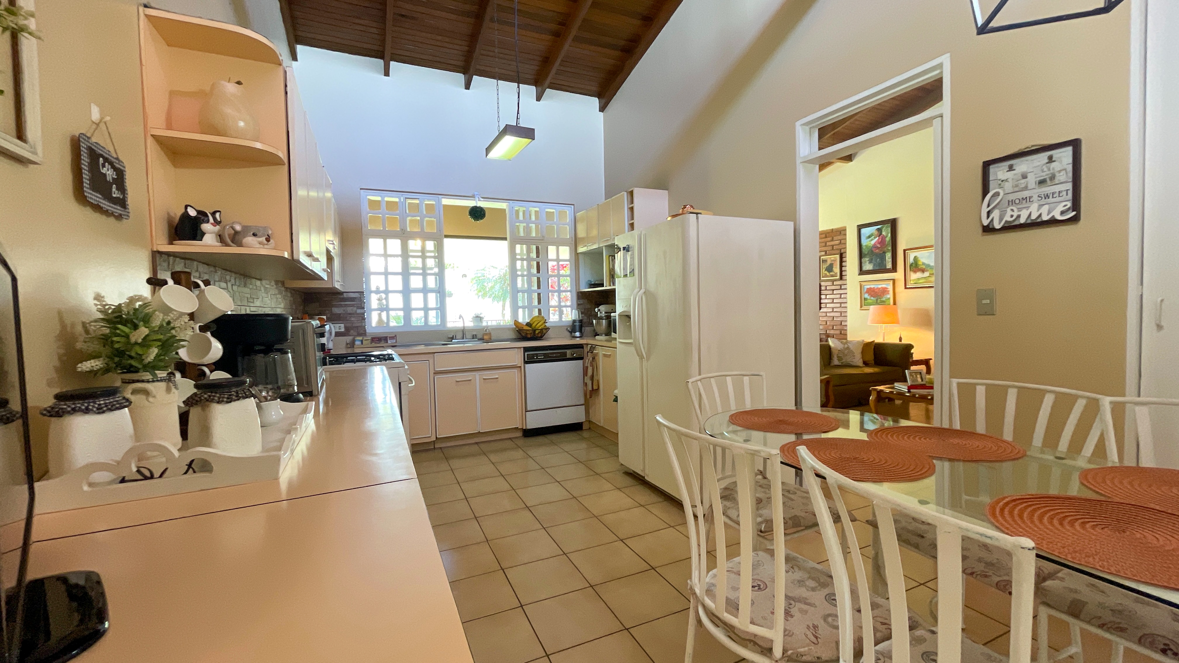 4 bed Single Family Homes For Sale in Escazu, San Jose - thumb 11