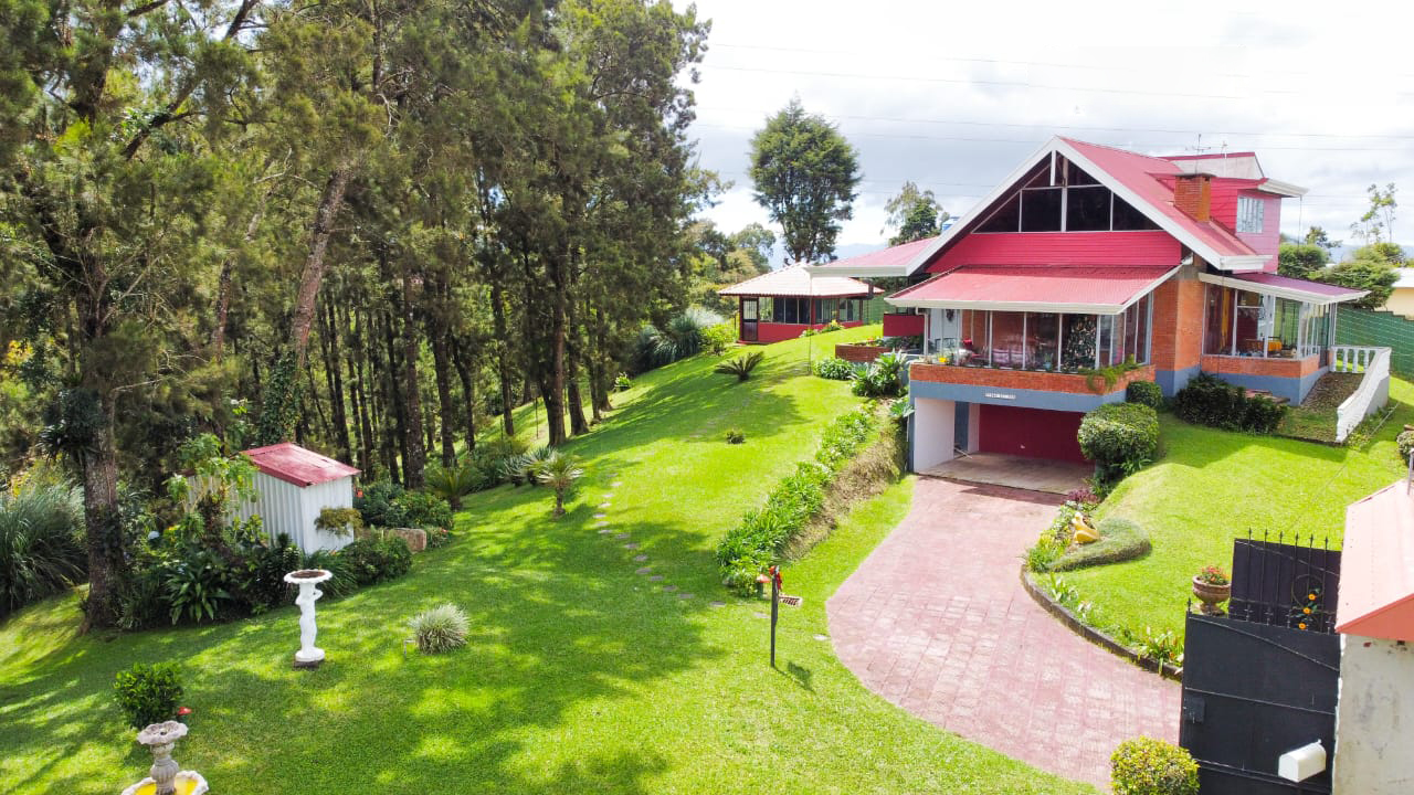 6 bed Single Family Homes For Sale in Coronado, San Jose - thumb 2