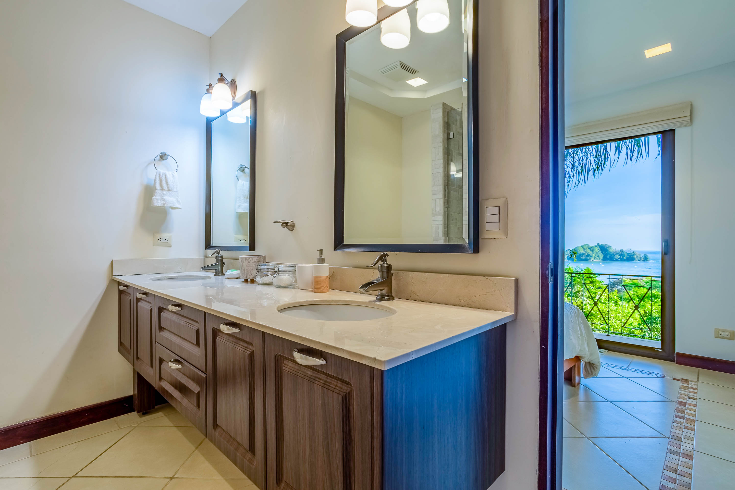 2 bed Single Family Homes For Sale in Dominical, Puntarenas - thumb 23