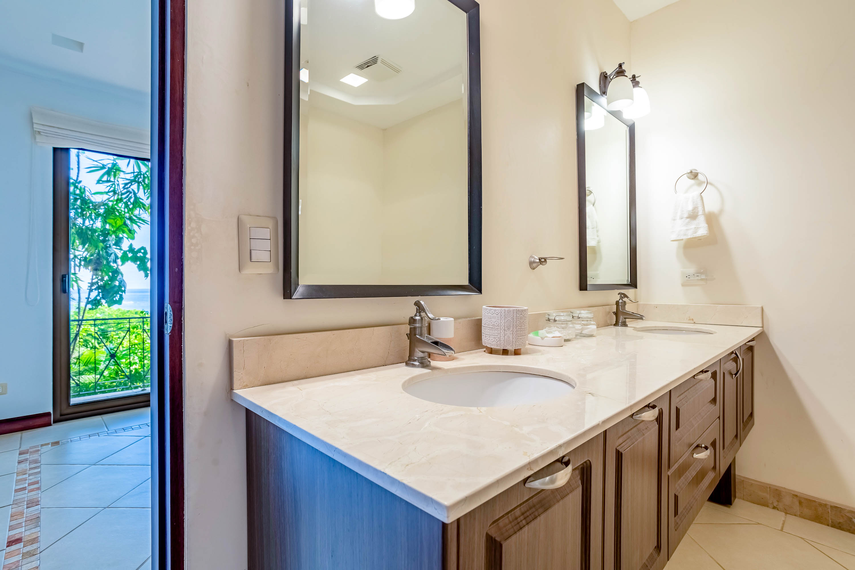 2 bed Single Family Homes For Sale in Dominical, Puntarenas - thumb 28