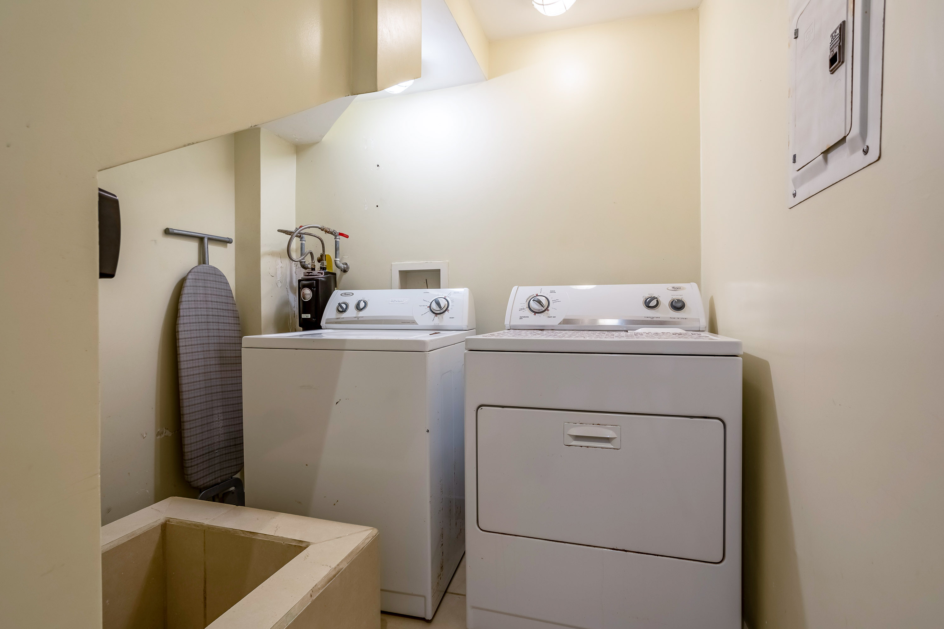 2 bed Single Family Homes For Sale in Dominical, Puntarenas - thumb 29