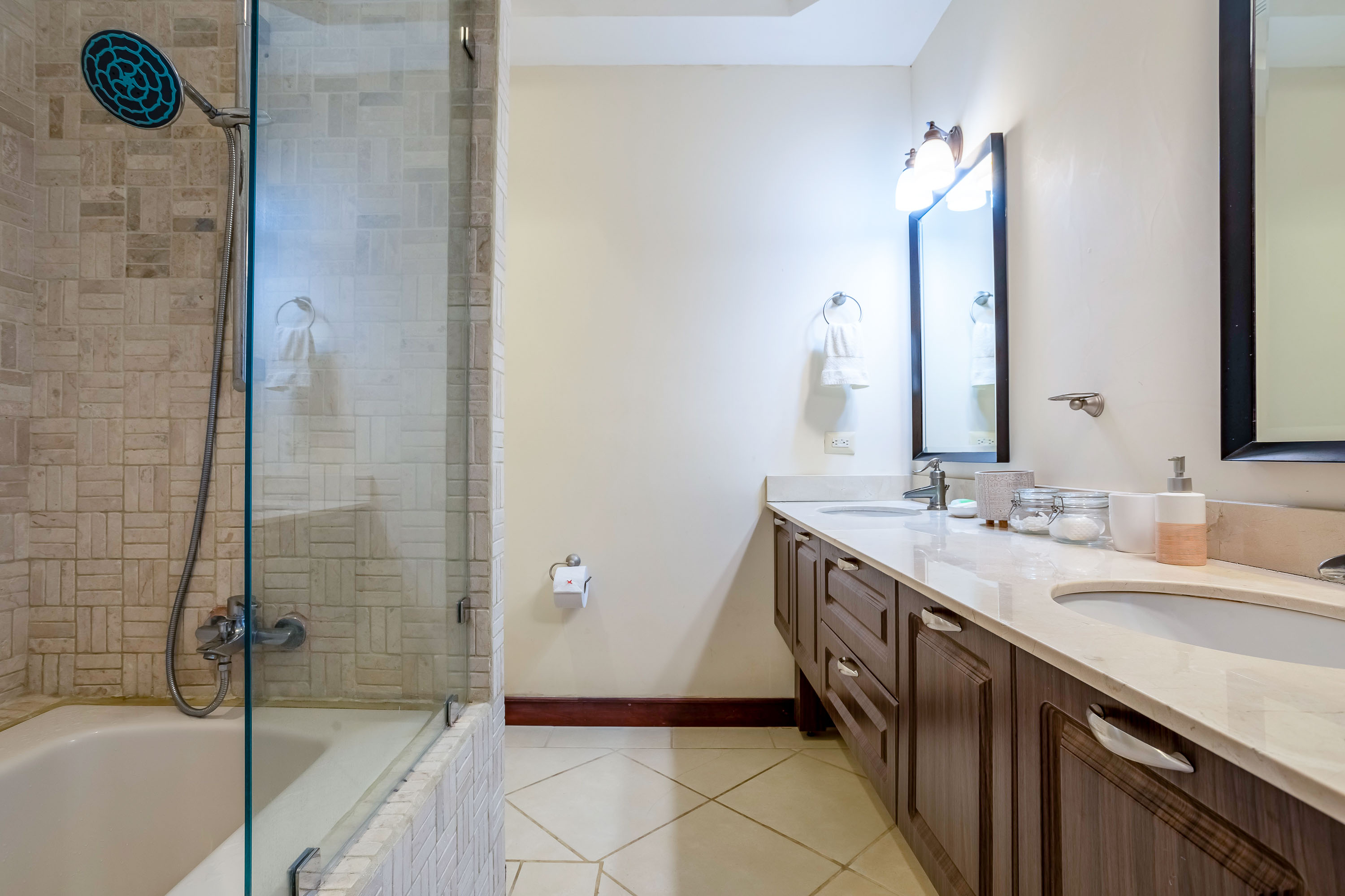 2 bed Single Family Homes For Sale in Dominical, Puntarenas - thumb 22