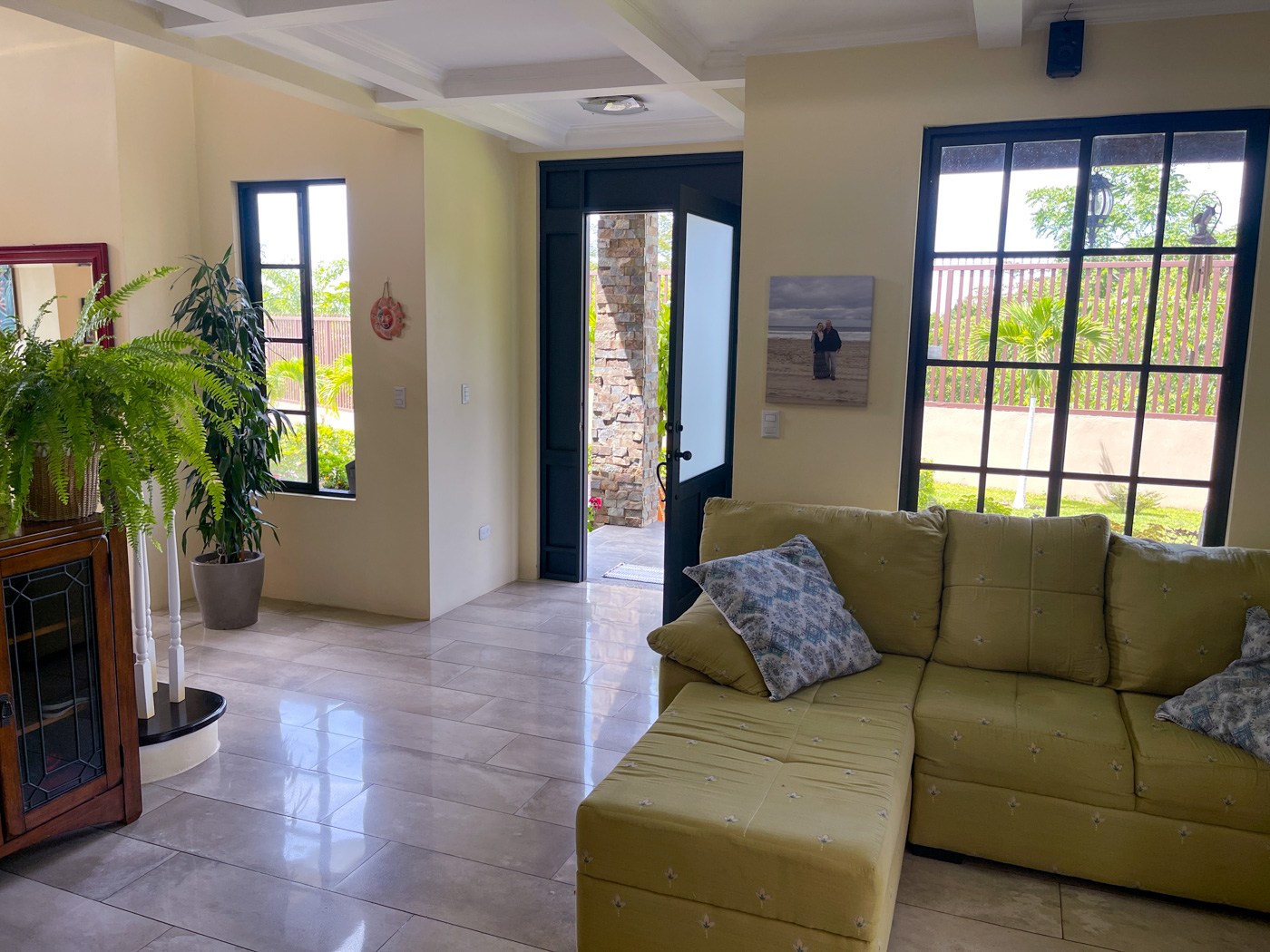 3 bed Single Family Homes For Sale in Perez Zeledon, San Jose - thumb 6