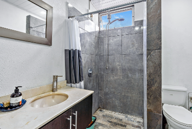 9 bed Single Family Homes For Sale in Tamarindo, Guanacaste - thumb 5