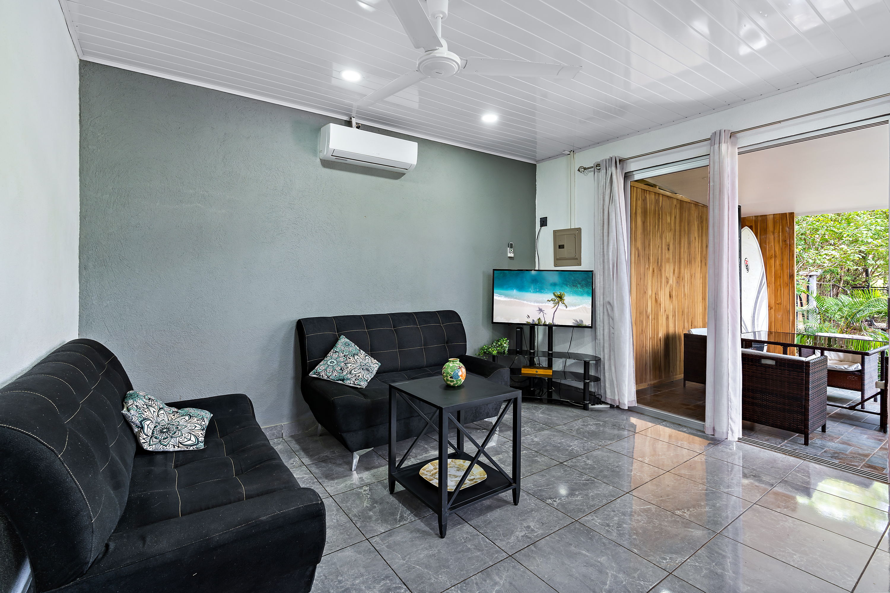 9 bed Single Family Homes For Sale in Tamarindo, Guanacaste - thumb 3