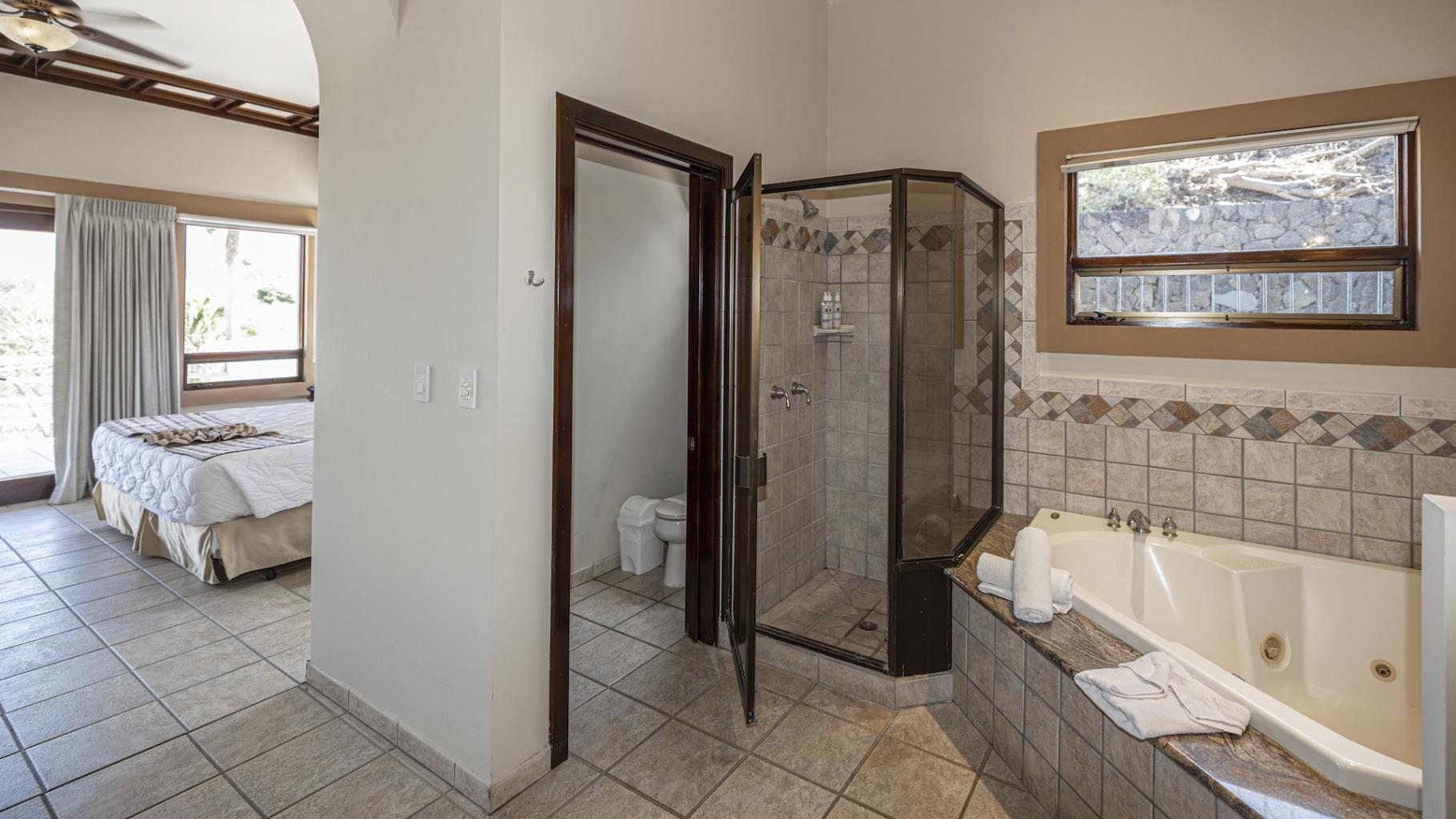 5 bed Single Family Homes For Sale in Ocotal, Guanacaste - thumb 20