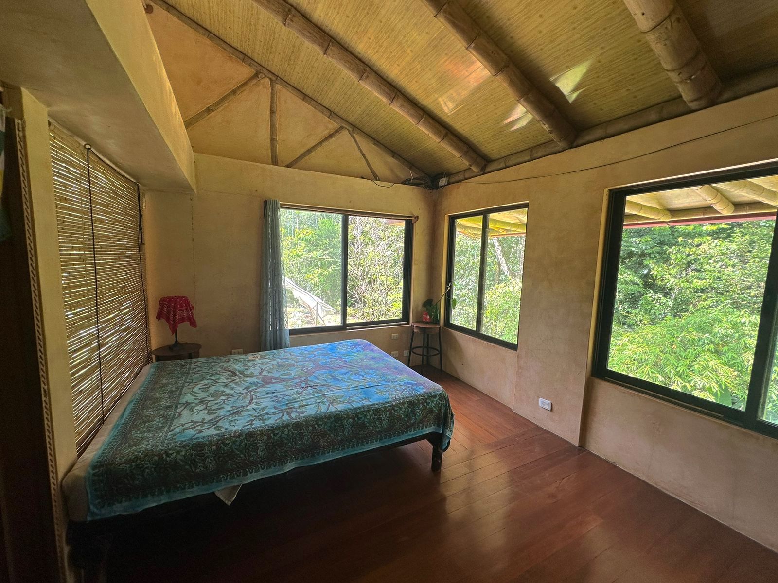 4 bed Single Family Homes For Sale in Dominical, Puntarenas - thumb 26