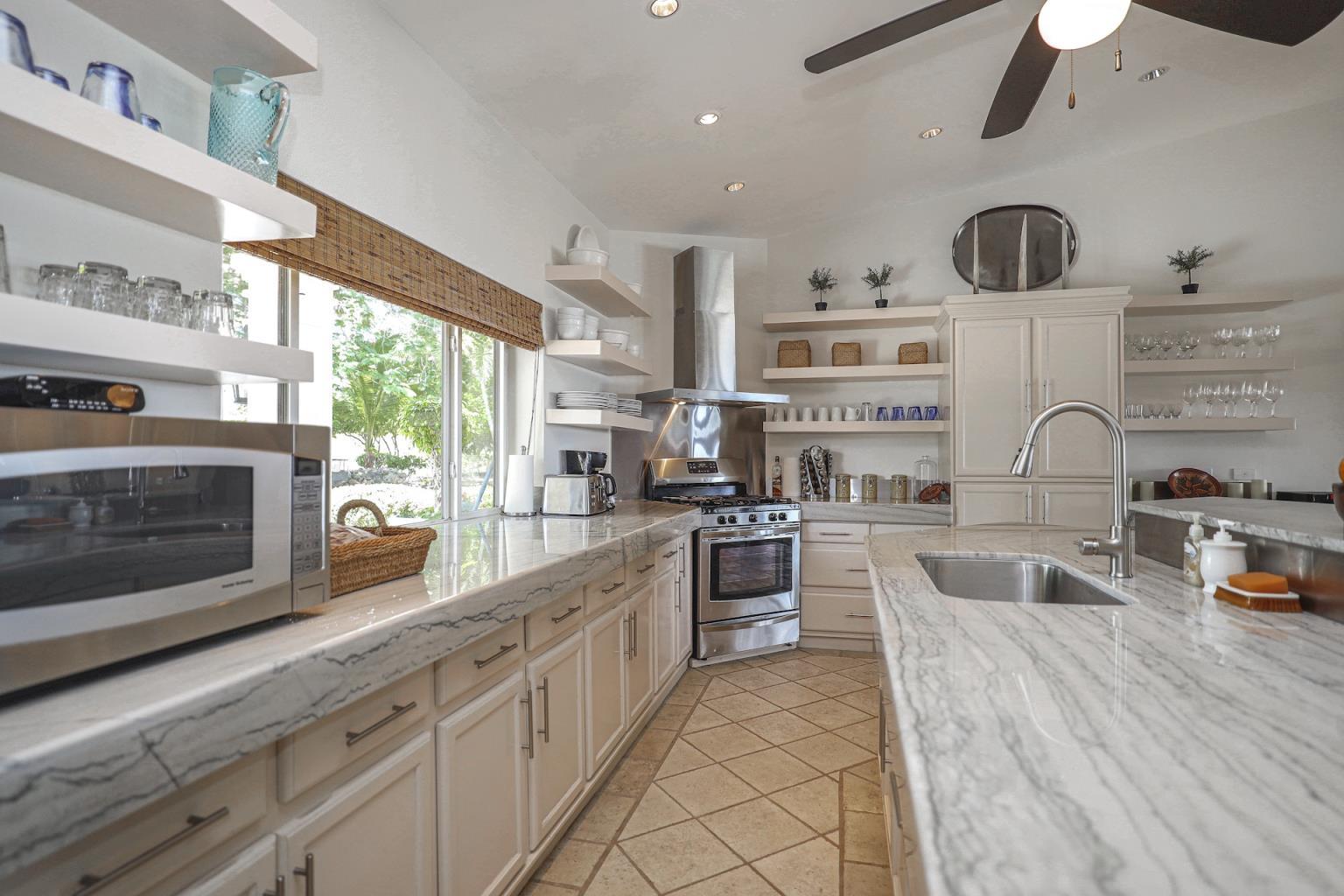 3 bed Single Family Homes For Sale in Playa Panama, Guanacaste - thumb 21