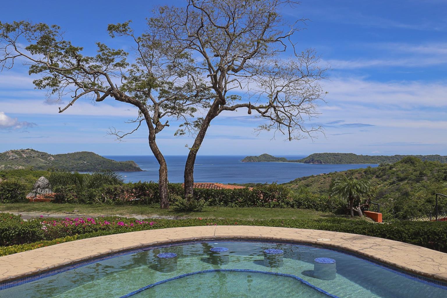 3 bed Single Family Homes For Sale in Playa Panama, Guanacaste - thumb 4