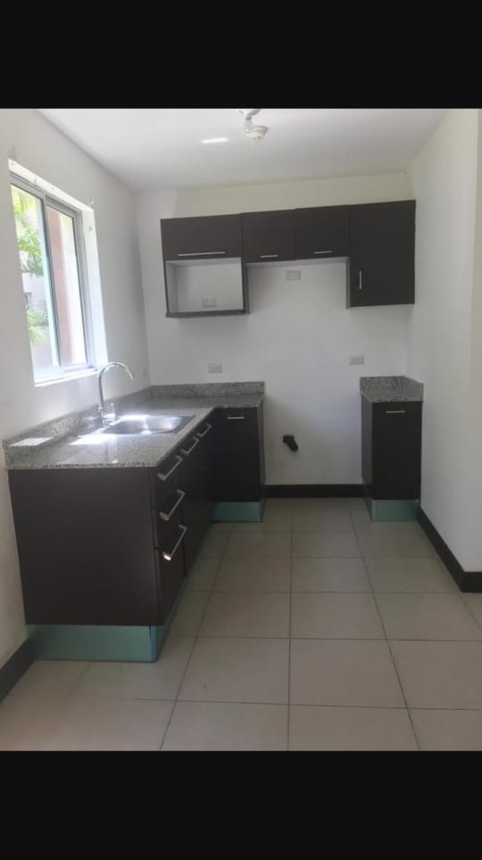 2 bed Condo For Sale in San Jose, San Jose - thumb 3