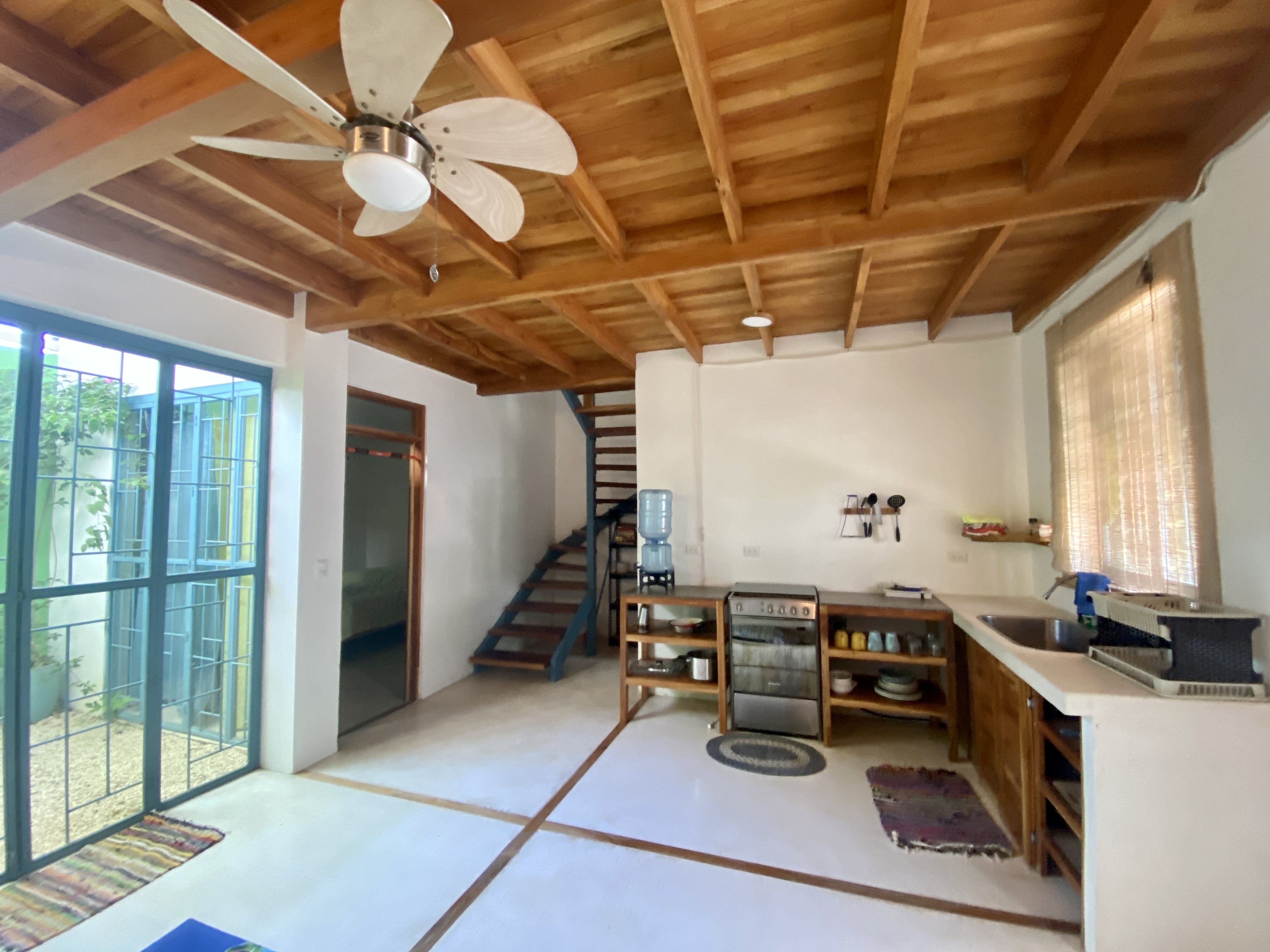 4 bed Single Family Homes For Sale in Santa Teresa, Puntarenas - thumb 9