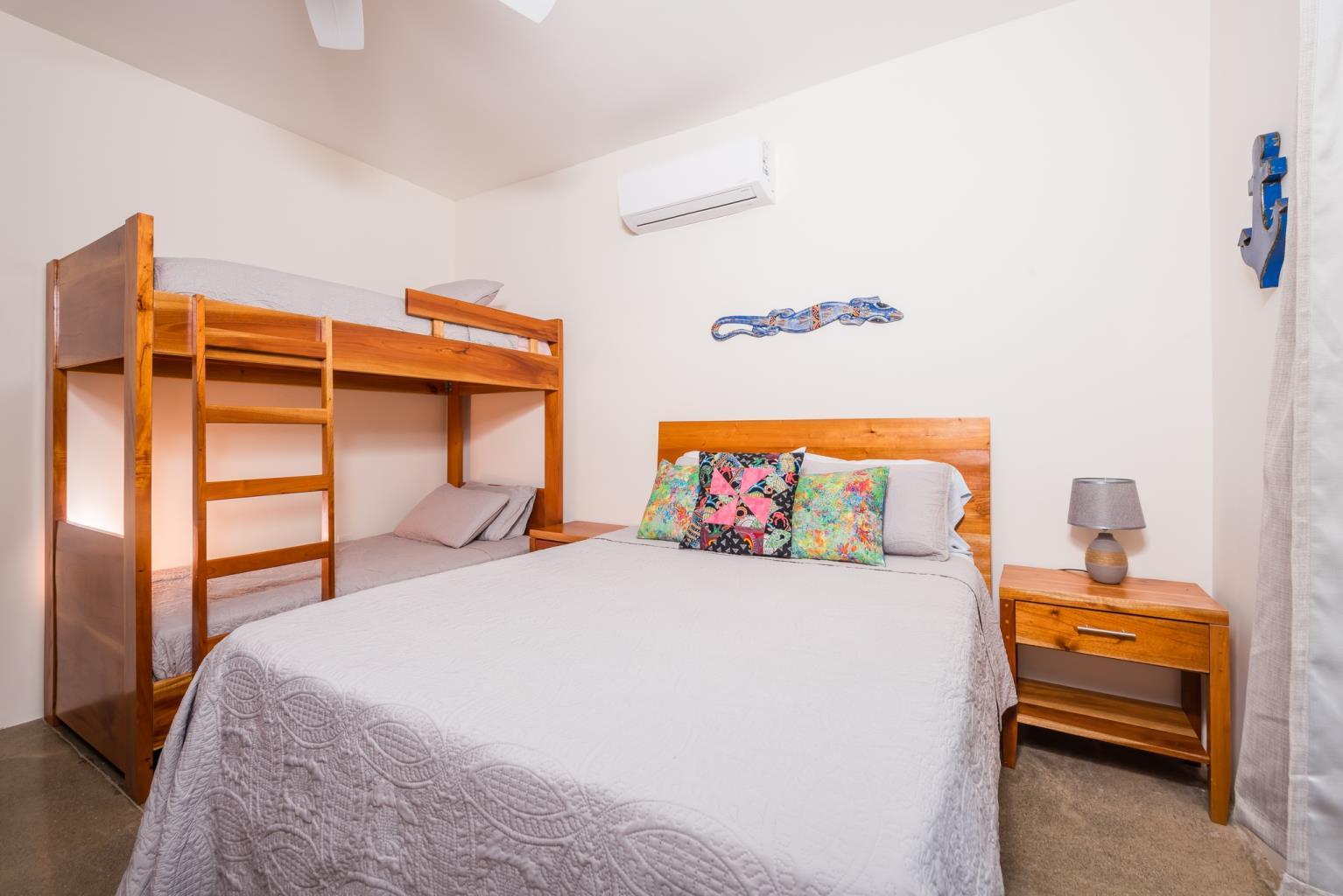 5 bed Single Family Homes For Sale in Playa Grande, Guanacaste - thumb 23