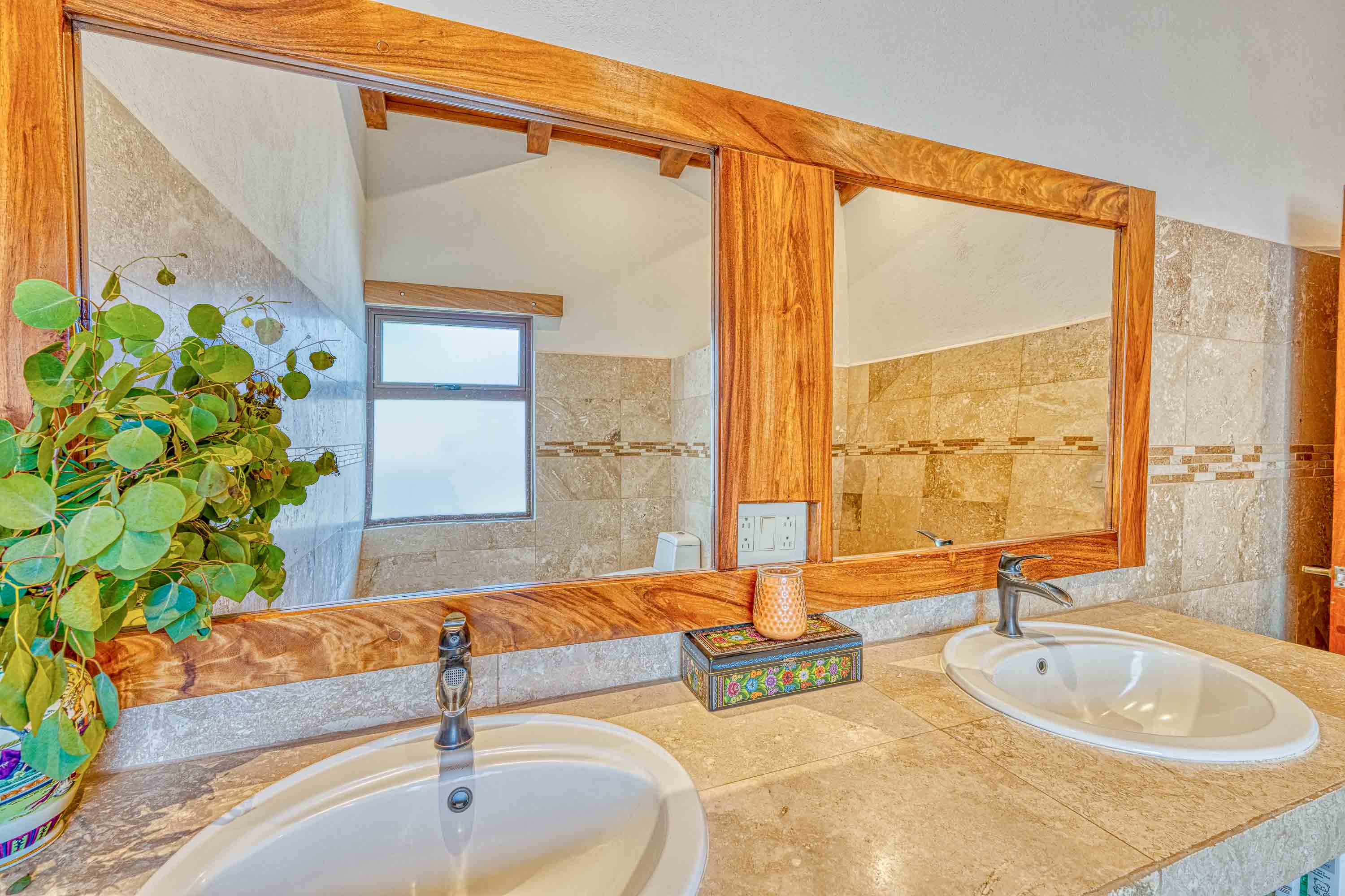 14 bed Single Family Homes For Sale in Tamarindo, Guanacaste - thumb 26