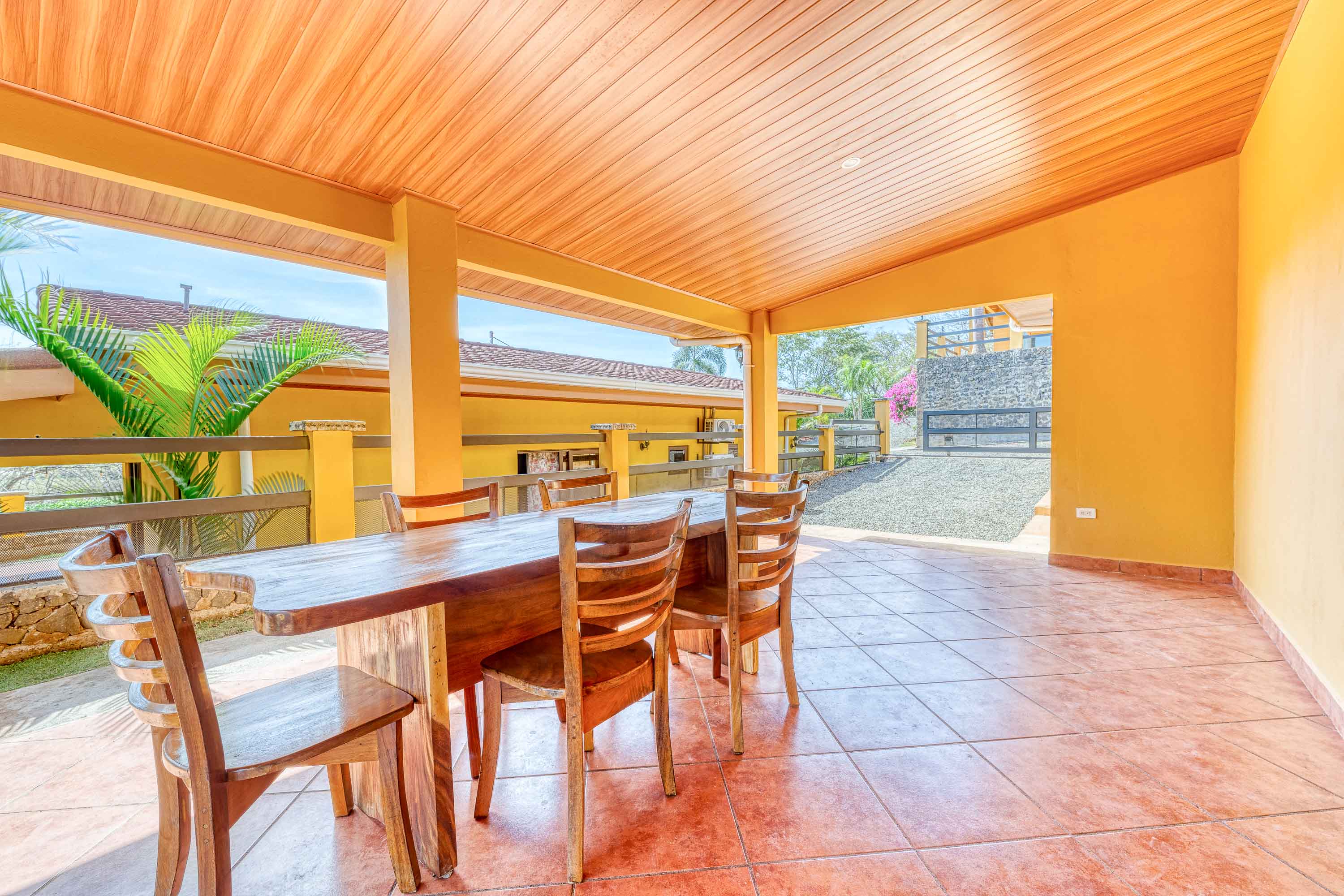 14 bed Single Family Homes For Sale in Tamarindo, Guanacaste - thumb 4