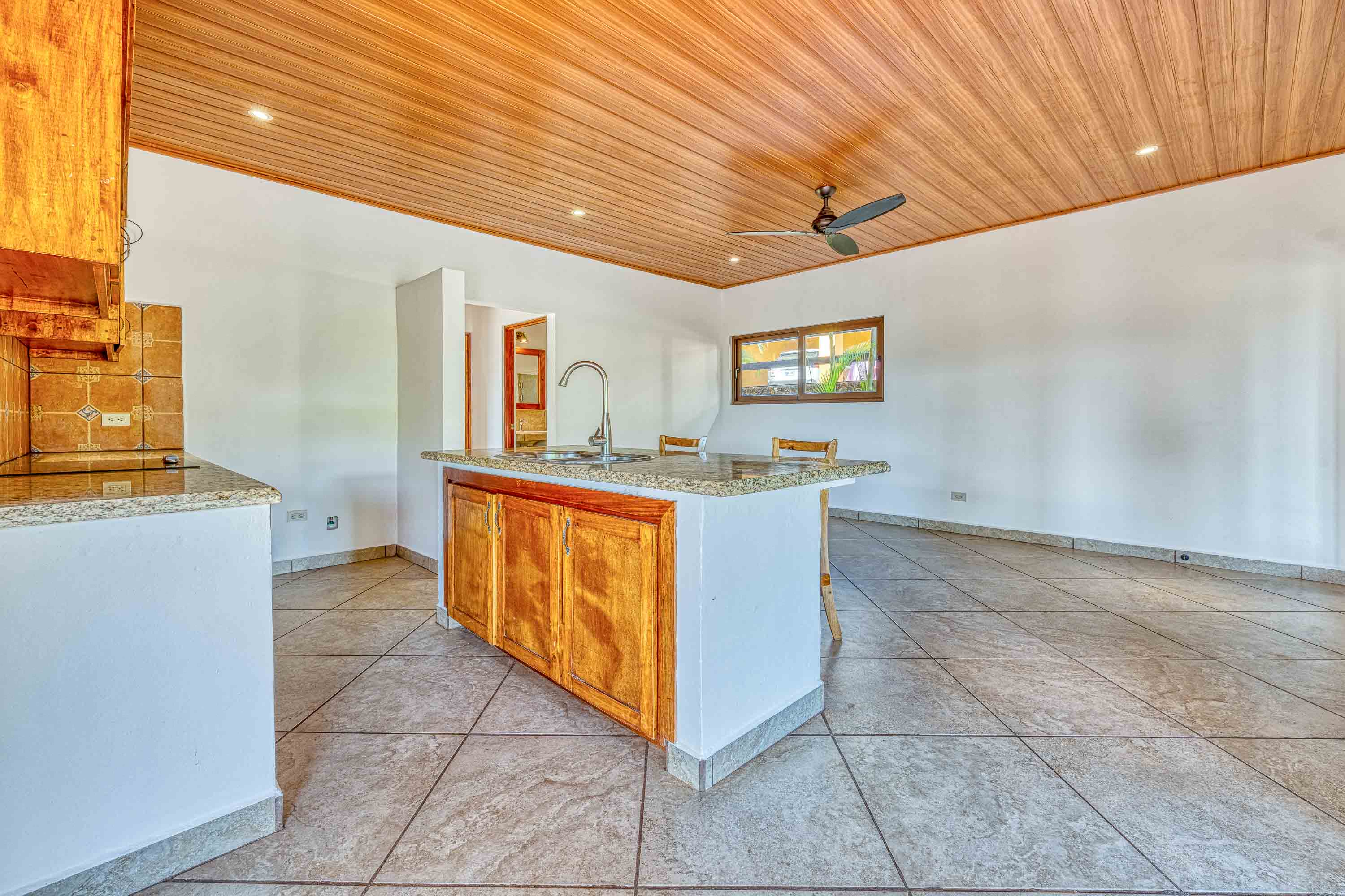 14 bed Single Family Homes For Sale in Tamarindo, Guanacaste - thumb 23