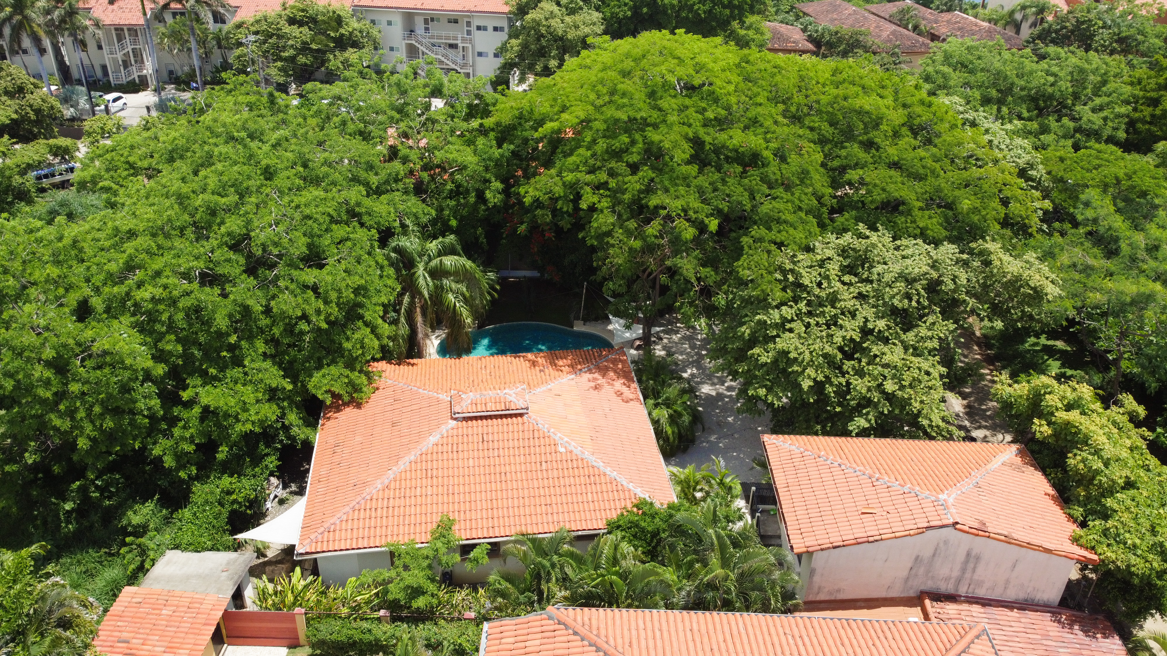 4 bed Single Family Homes For Sale in Tamarindo, Guanacaste - thumb 20