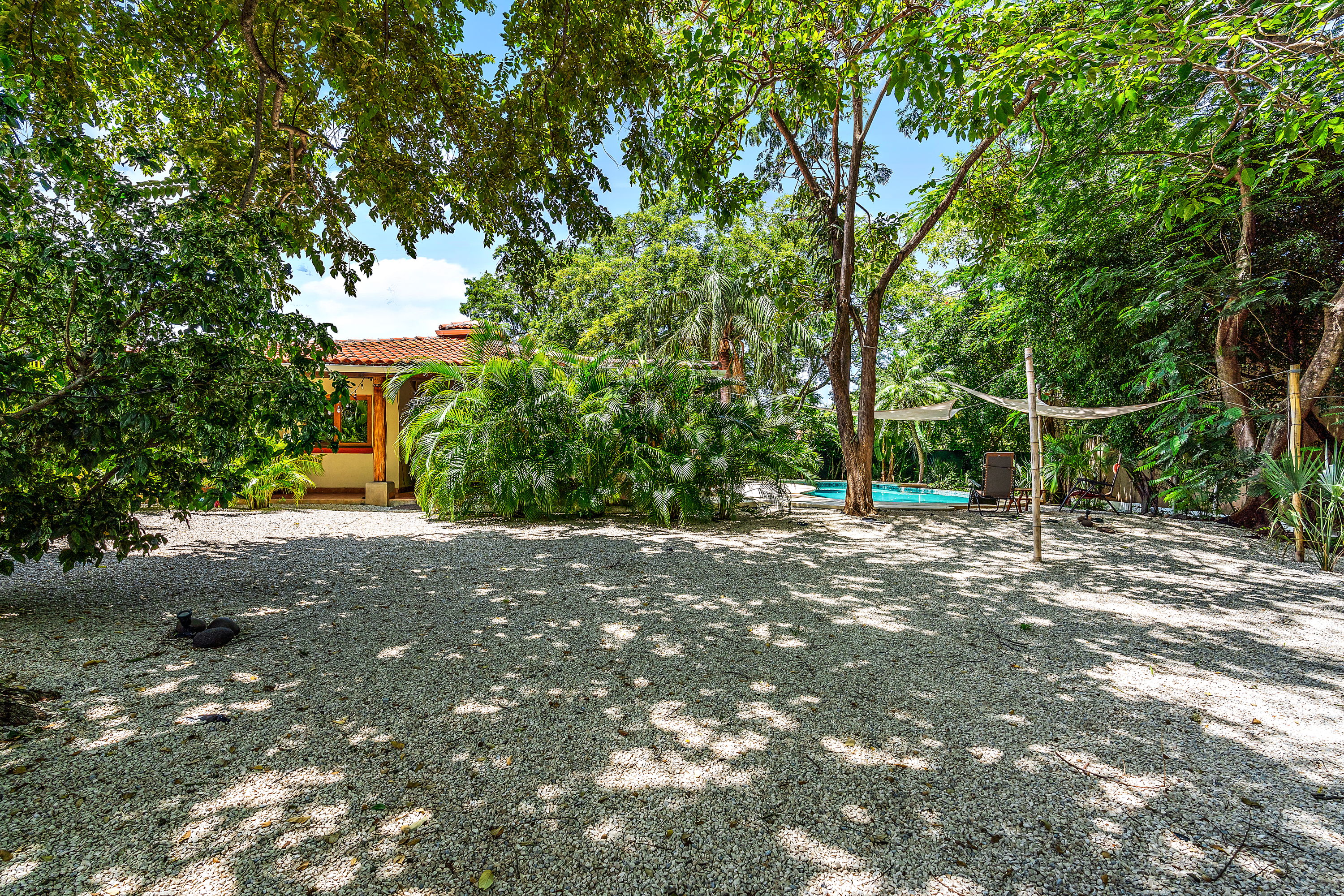 4 bed Single Family Homes For Sale in Tamarindo, Guanacaste - thumb 17