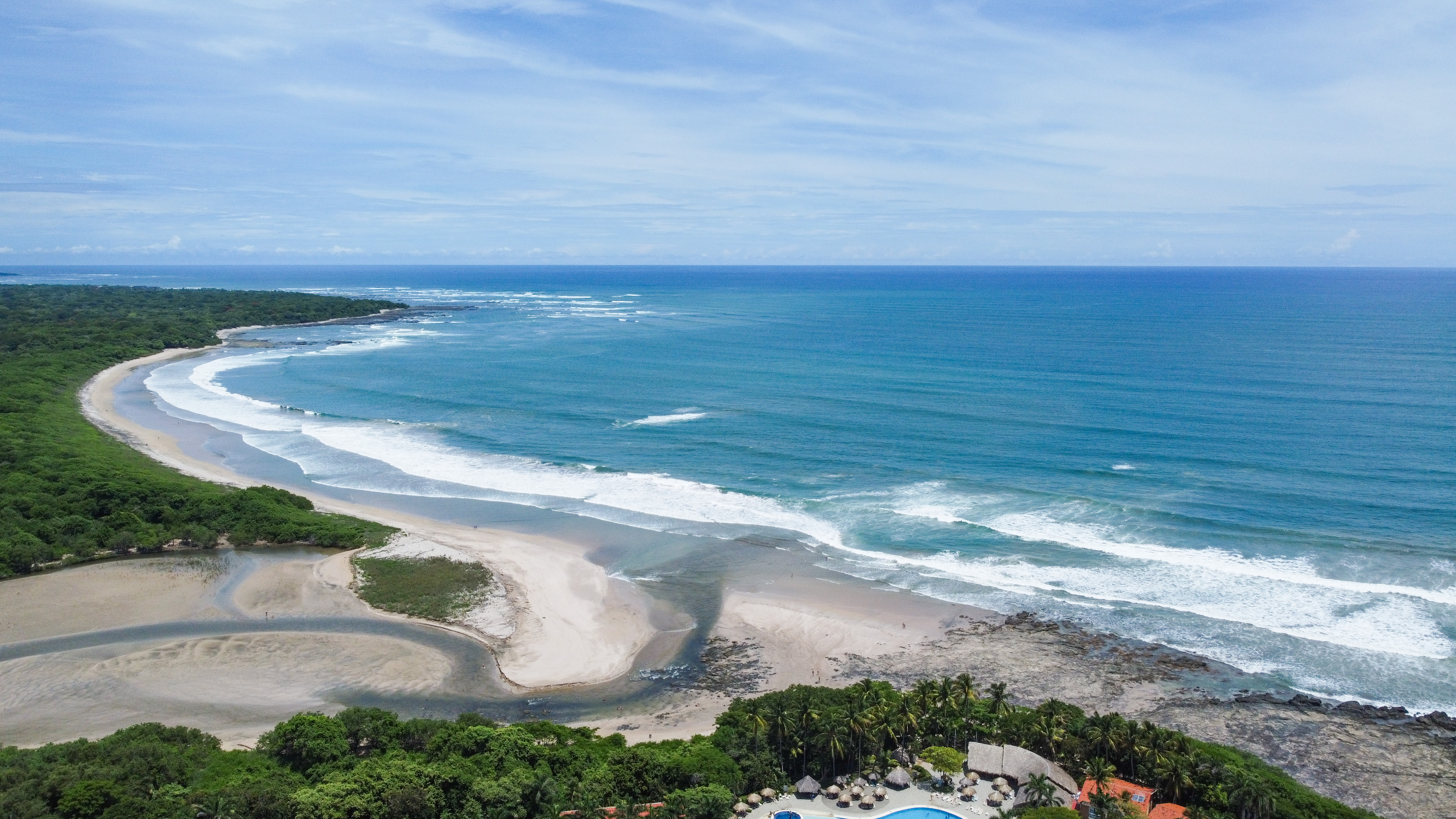 4 bed Single Family Homes For Sale in Tamarindo, Guanacaste - thumb 28